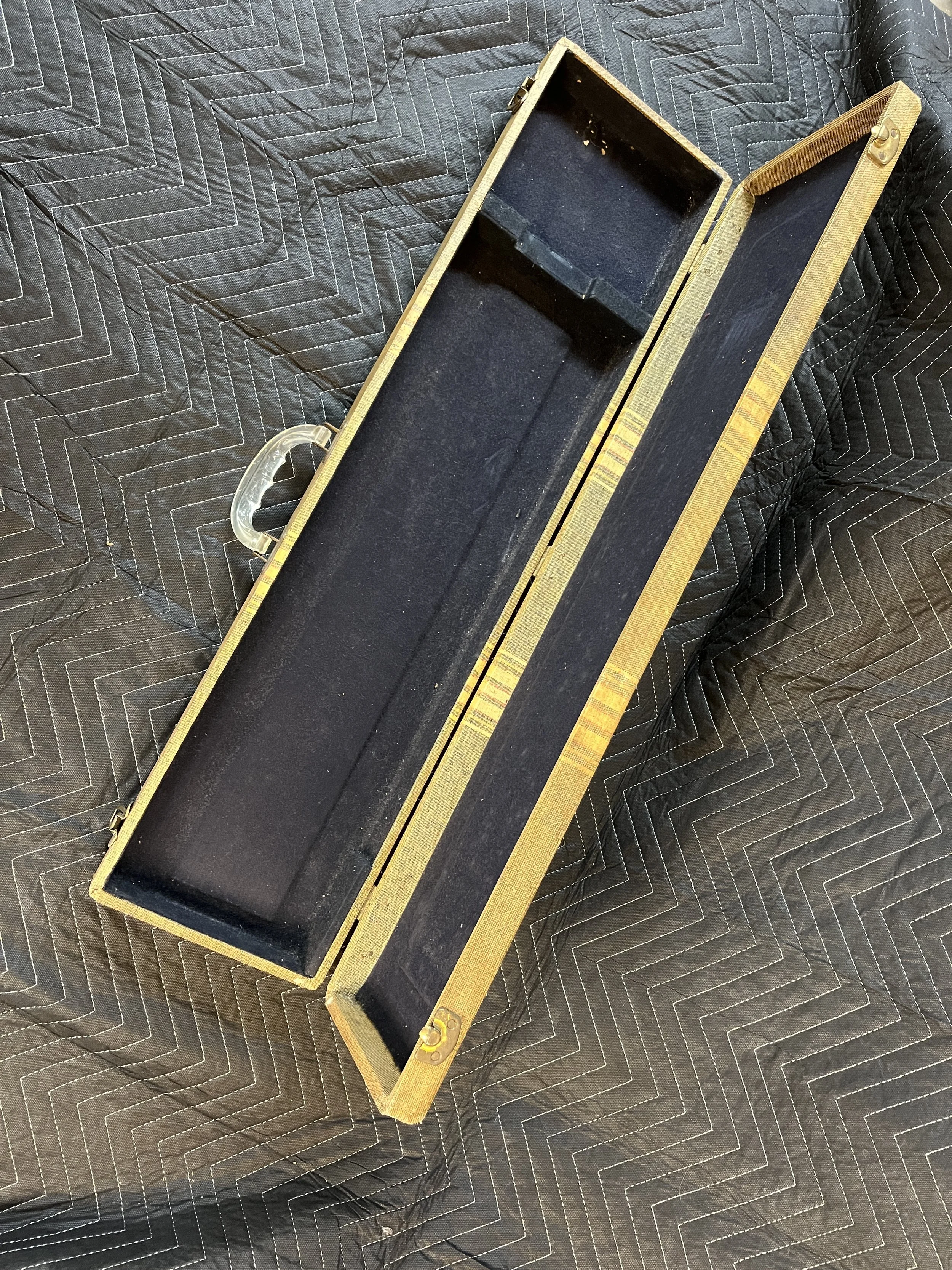 Supro-Comet-Lapsteel-1950s-Rowe-Stringtone-Perloid1.jpg