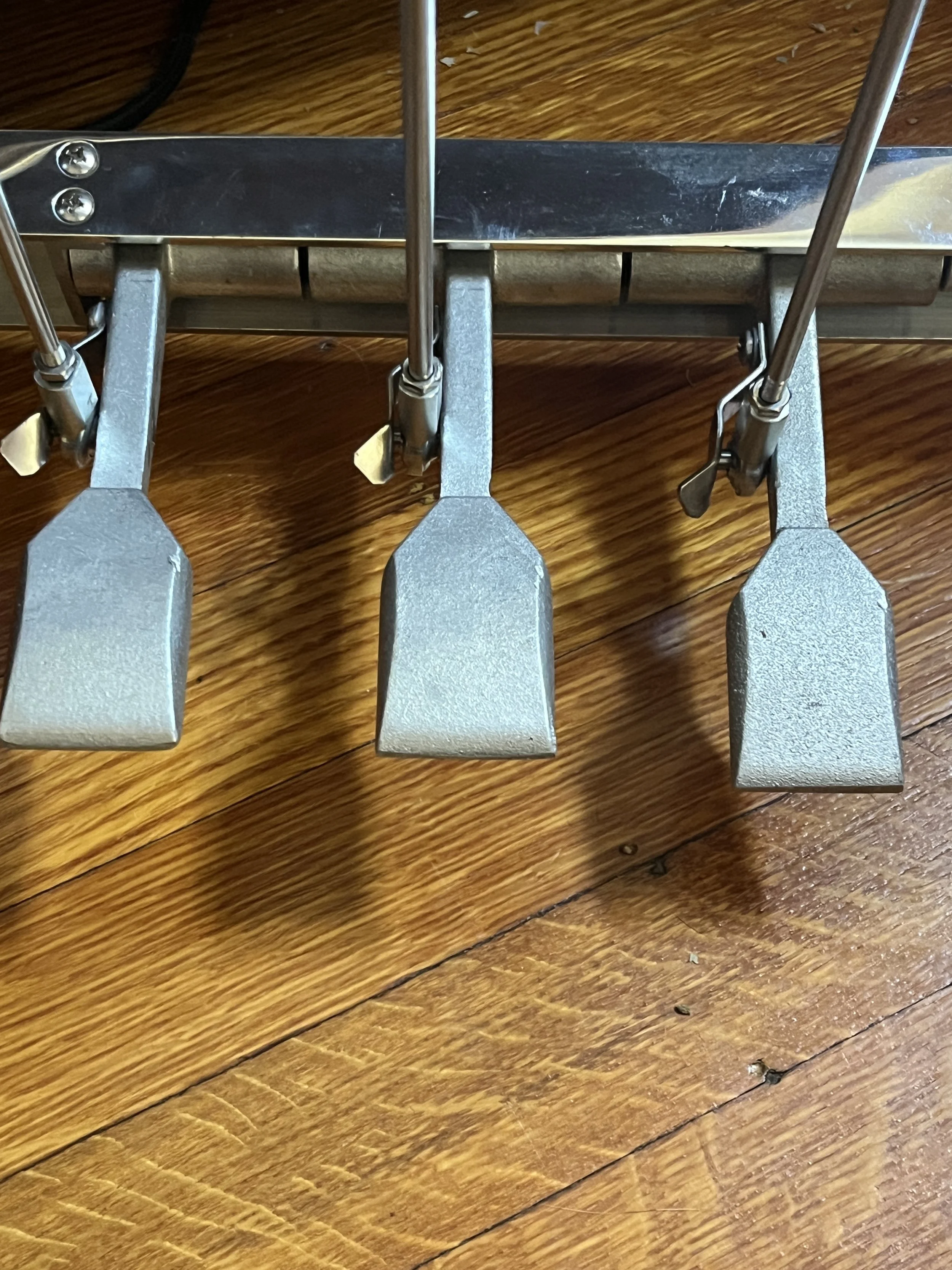 Emmons Resound'65 S10 Pedal Steel pedals.