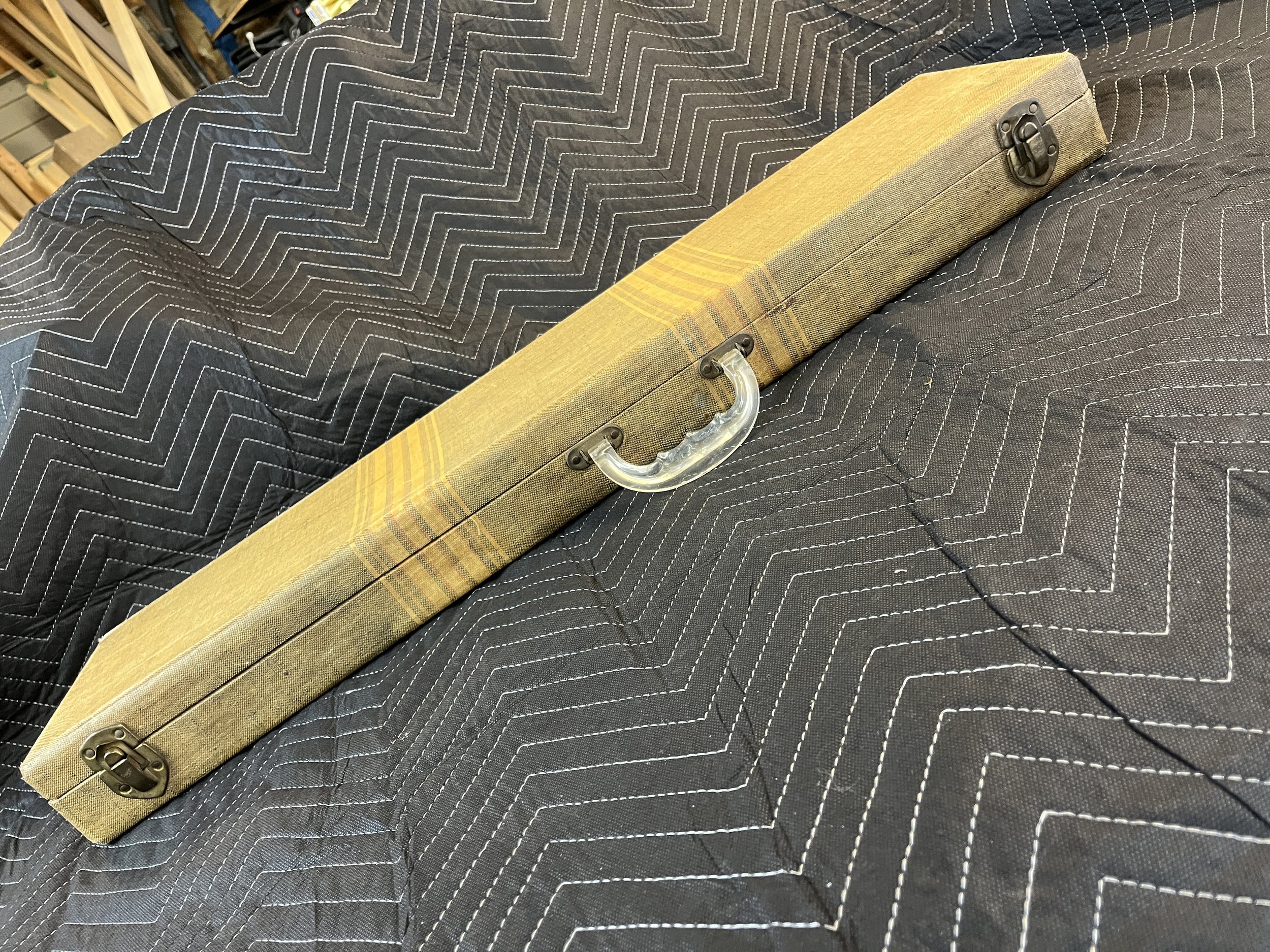 Supro-Comet-Lapsteel-1950s-Rowe-Stringtone-Perloid4.jpg