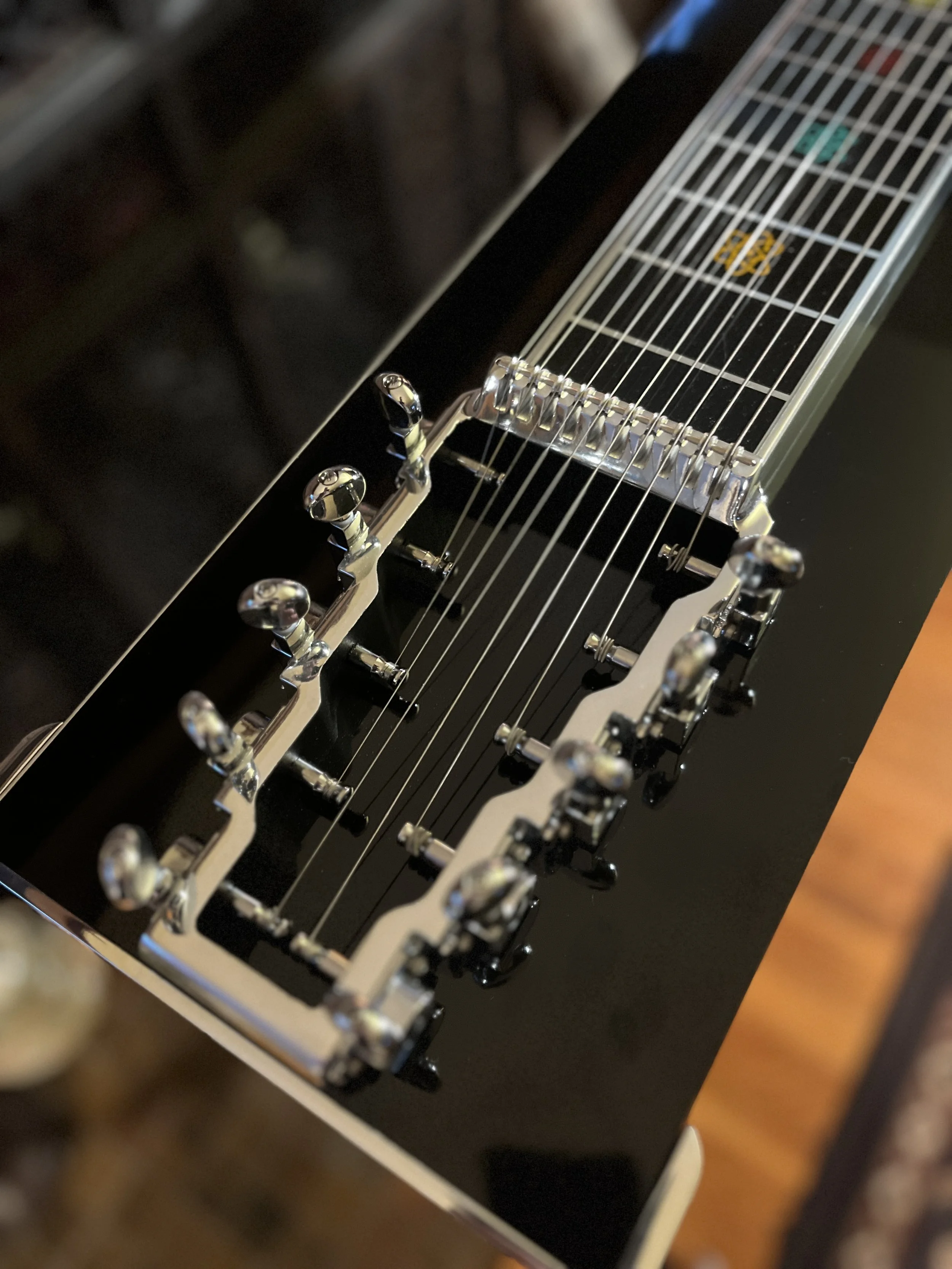 Emmons Resound'65 S10 Pedal Steel headstock and tuners.