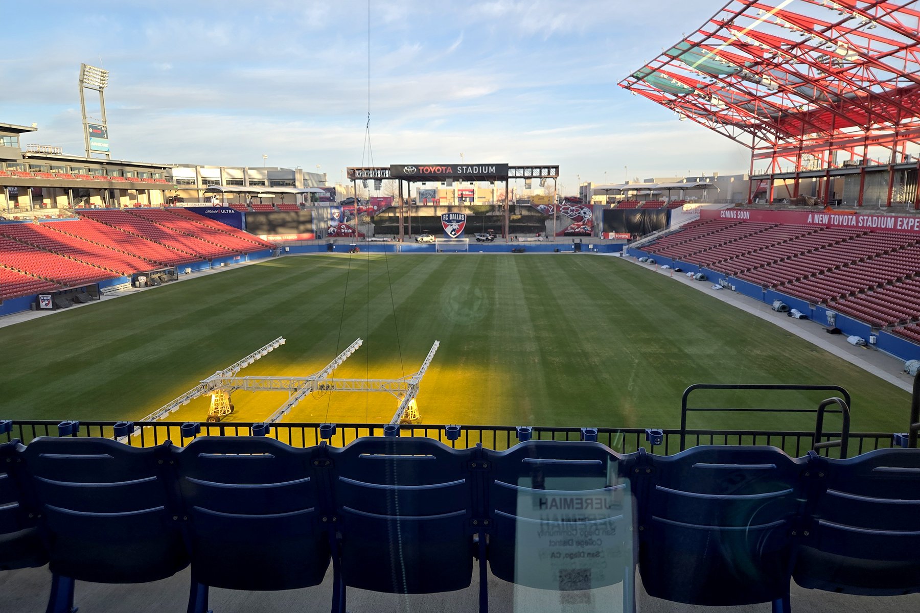 Toyota Stadium grow light support