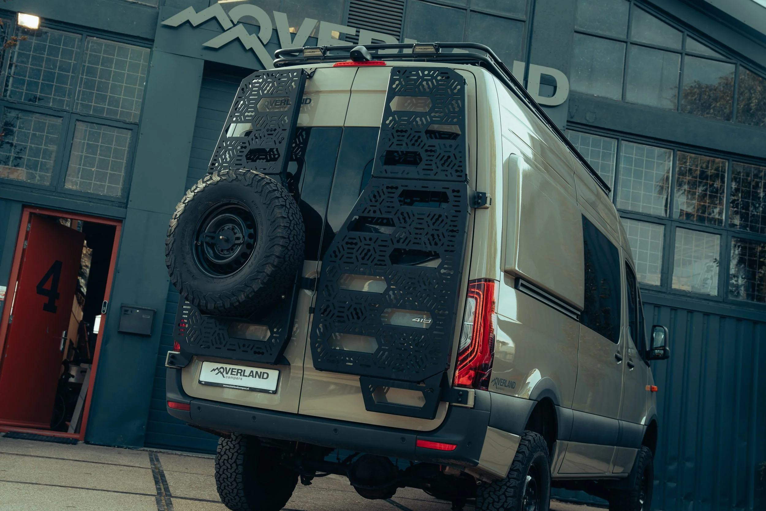 Overland Campers Sprinter (24Q433)-23.jpg