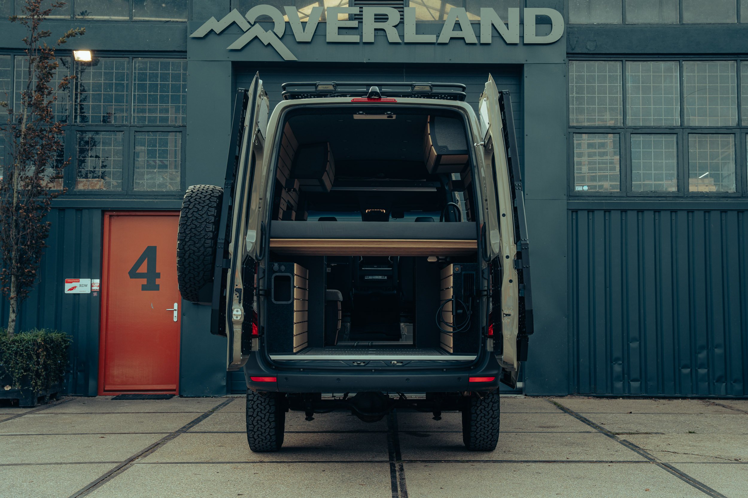 Overland Campers Sprinter (24Q433)-16.jpg