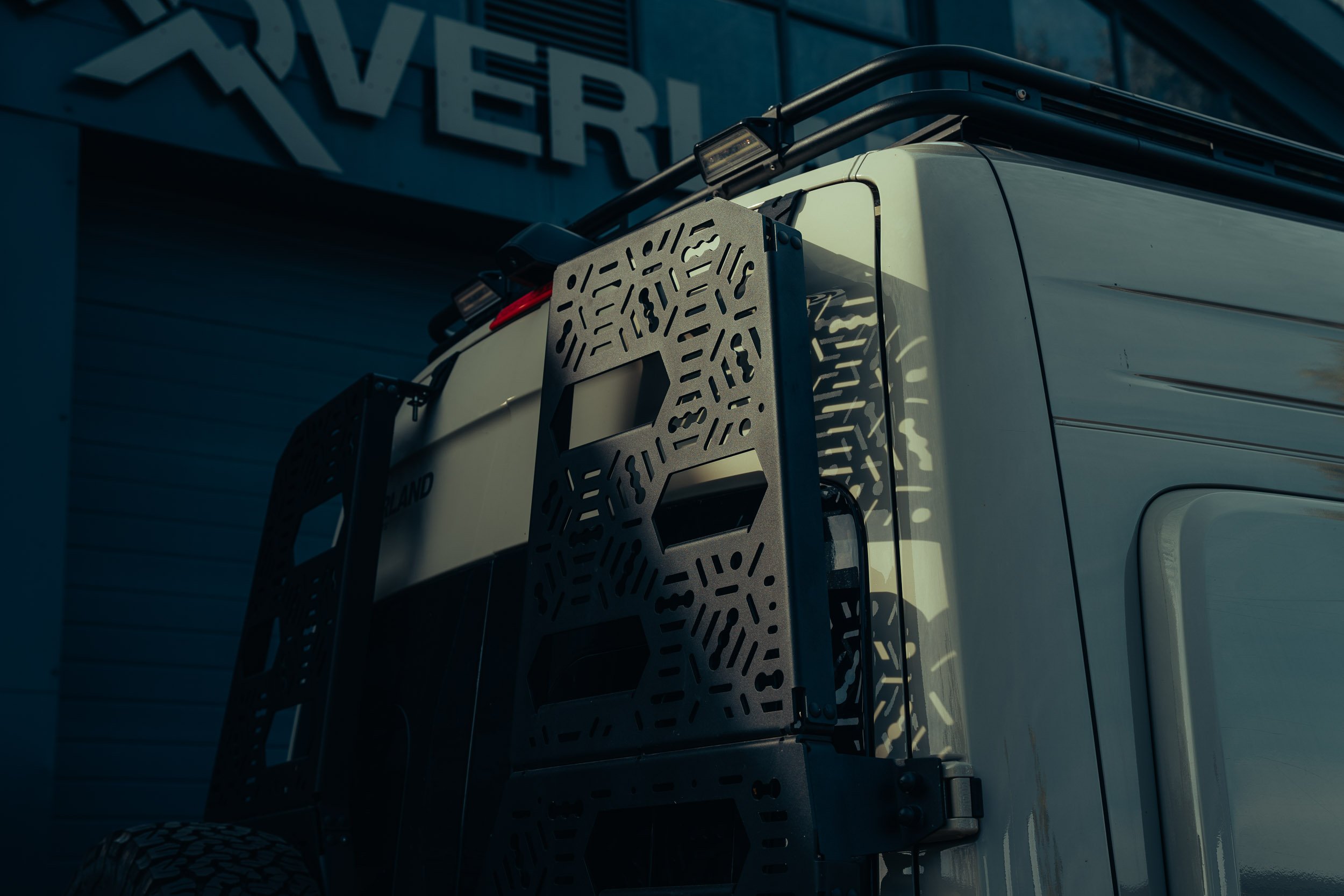 Overland Campers Sprinter (24Q433)-21.jpg