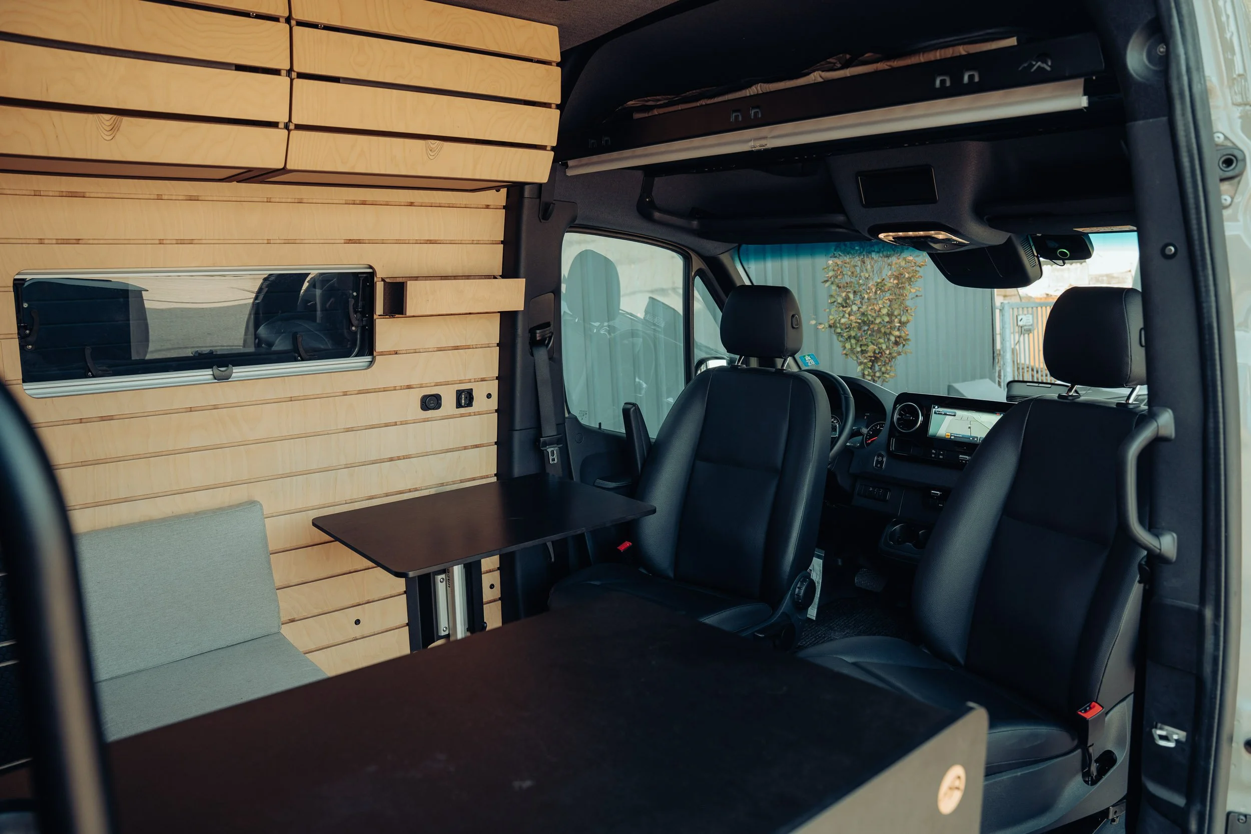 Overland Campers Sprinter (24Q433)-13.jpg