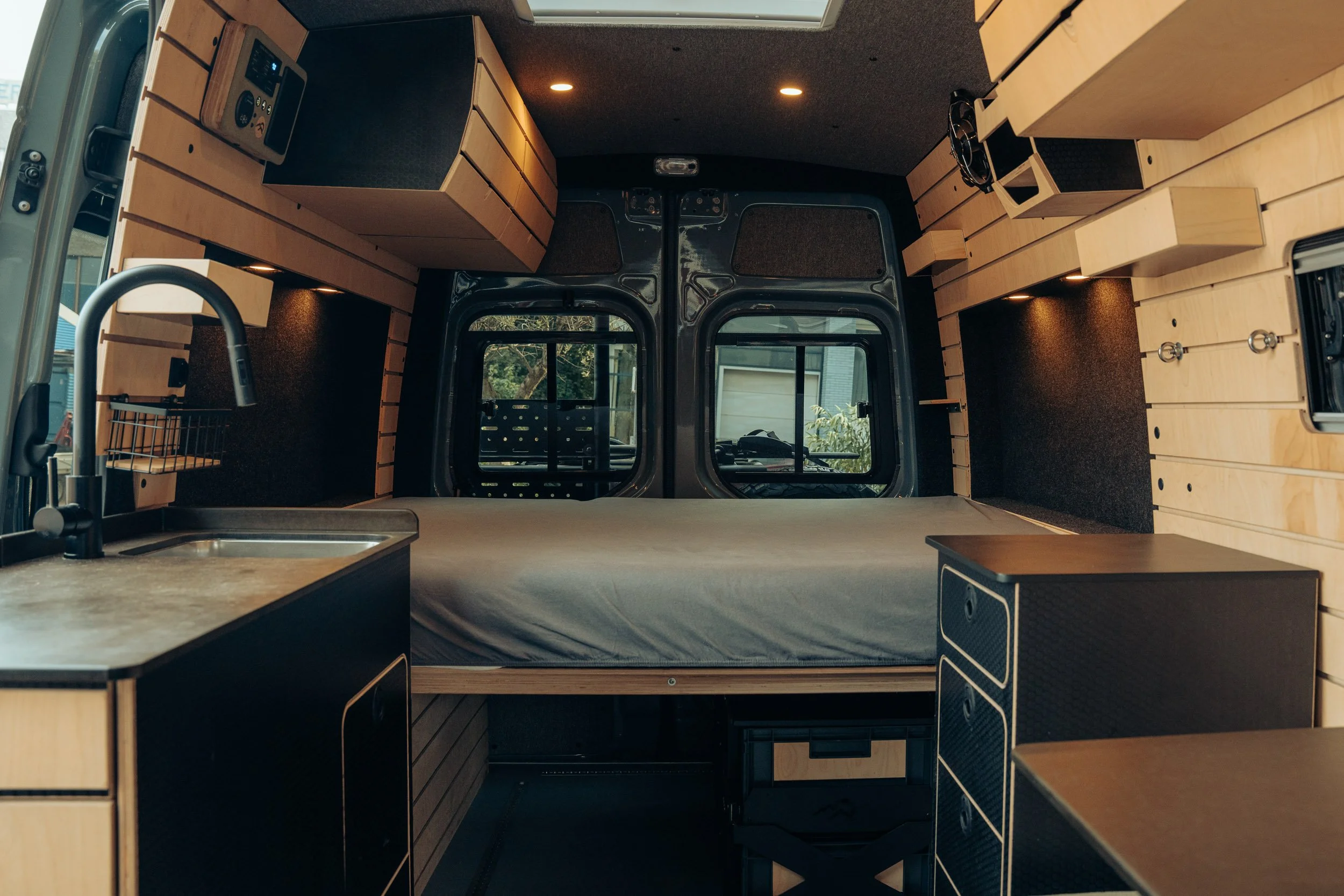 Overland Campers Sprinter (23Q309)-10.jpg