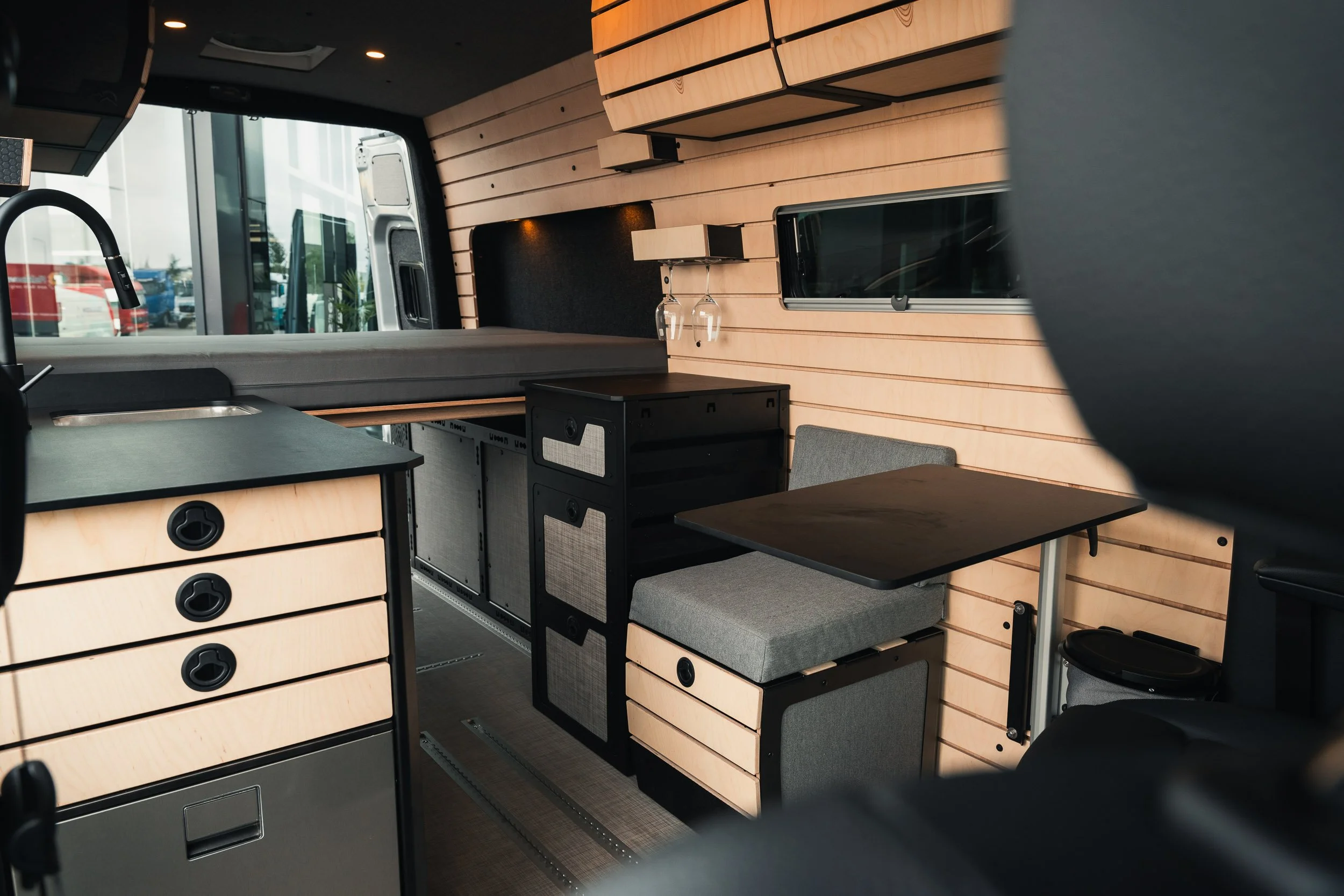 2025-08-18 Overland Campers Van Mossel-27.jpg