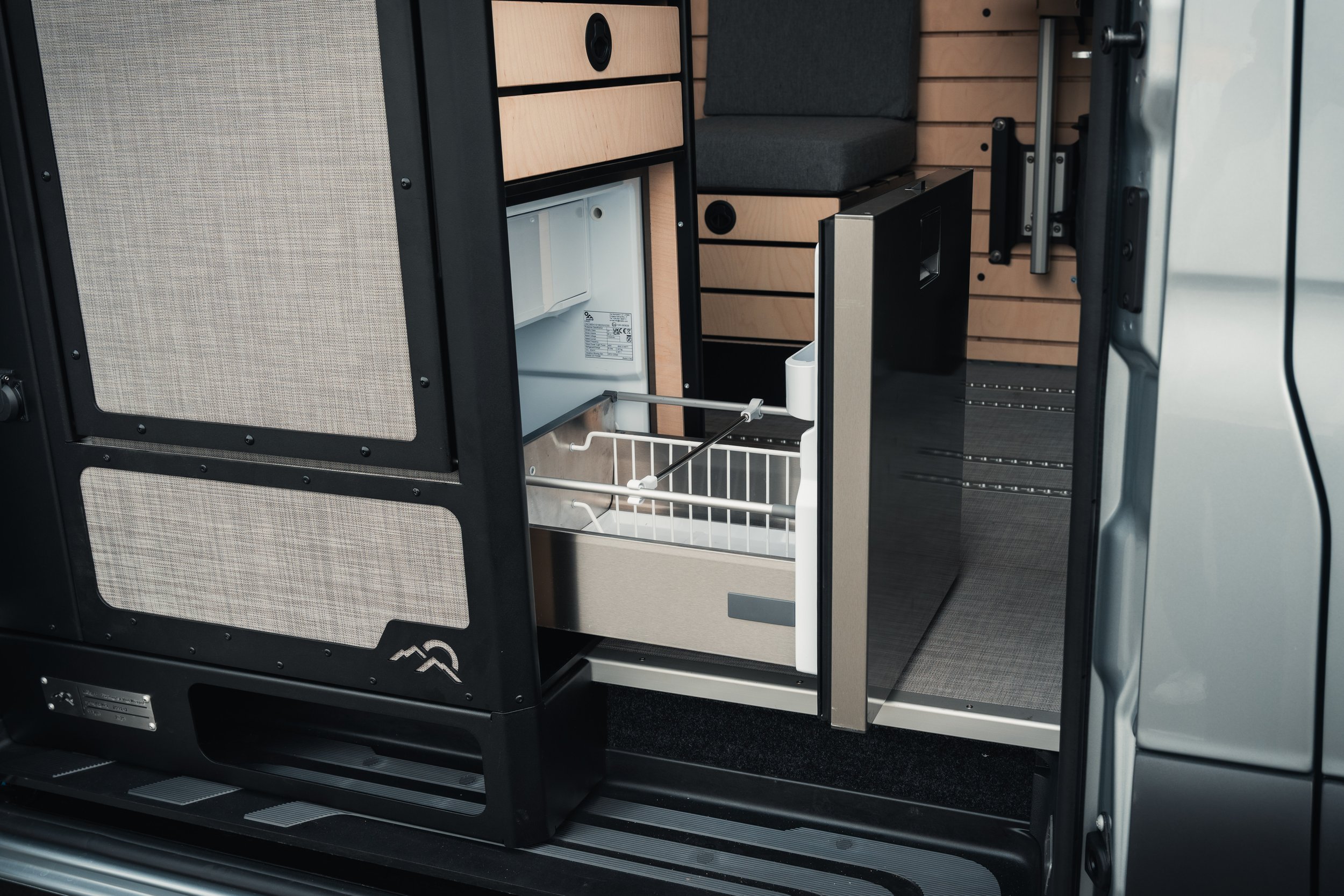 2025-08-18 Overland Campers Van Mossel High Res-17.jpg