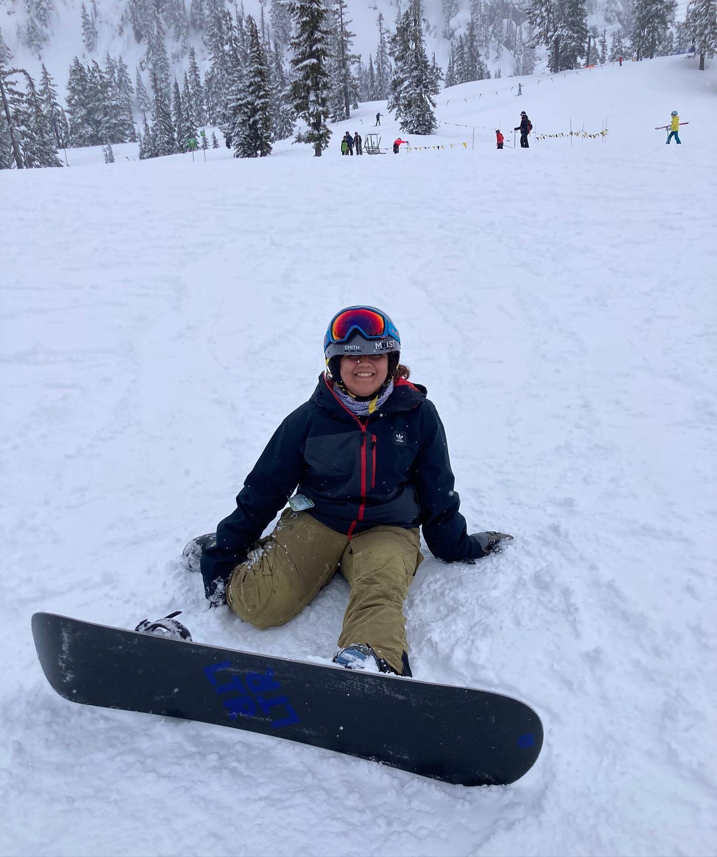 This year, Vamos&rsquo; took 25 students from Whatcom and Skagit counties snowboarding at Mt. Baker Ski Area🏂 
At the beginning of the program many students shared they did not know how hard learning snowboarding would be. But by their second or thi