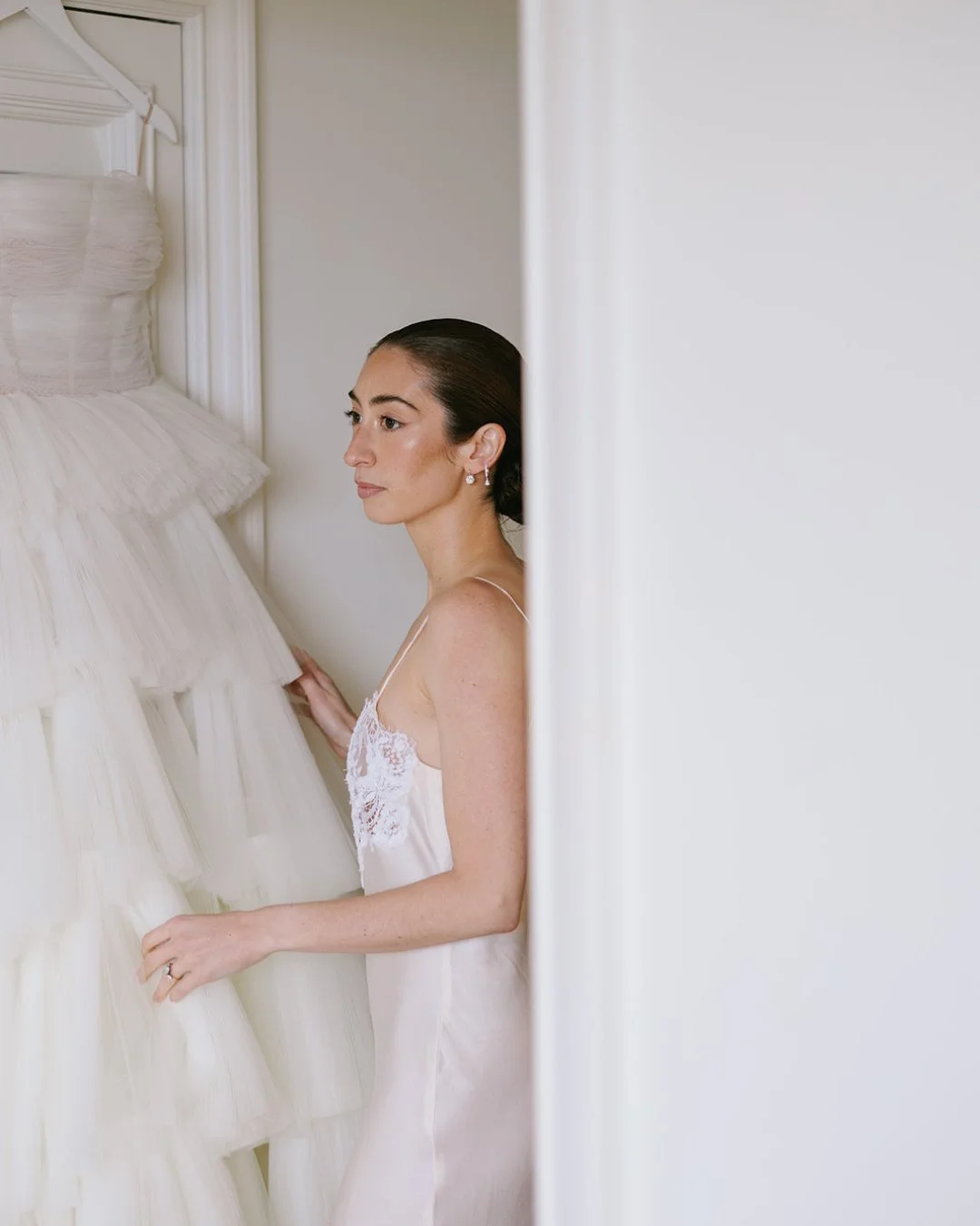 ⁠Moments before walking down the aisle with our bride, Camey 🤍✨⁠
⁠
Bride @cameyq⁠
Planning &amp; Design @opihilove⁠
Photo @melialucida⁠
Floral @marchfloraldesign⁠
Ceremony venue @gathermauiweddingsevents⁠
Reception venue @hotelwailea⁠
Tabletop @setm