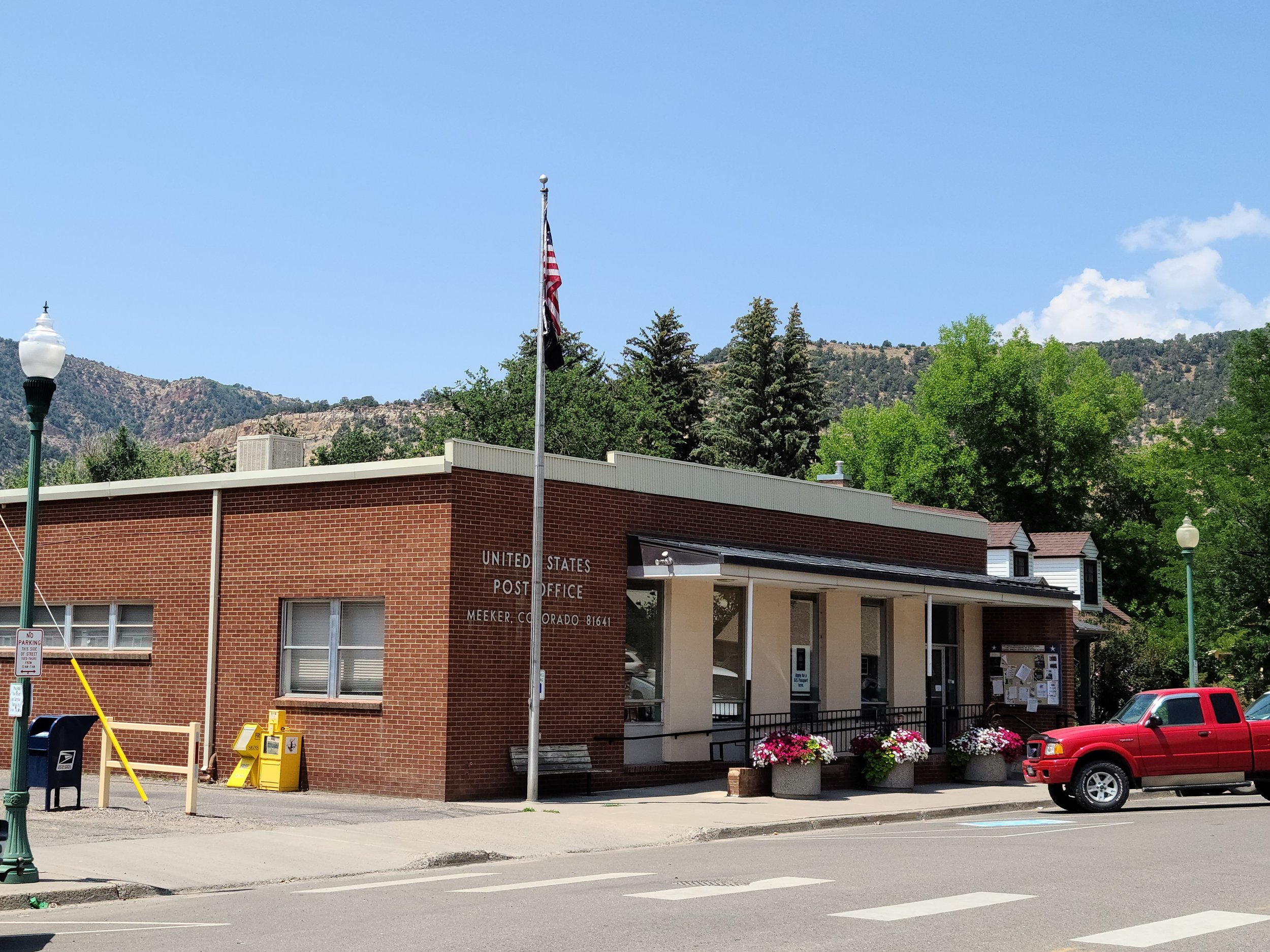 02 Exterior CROP.jpg