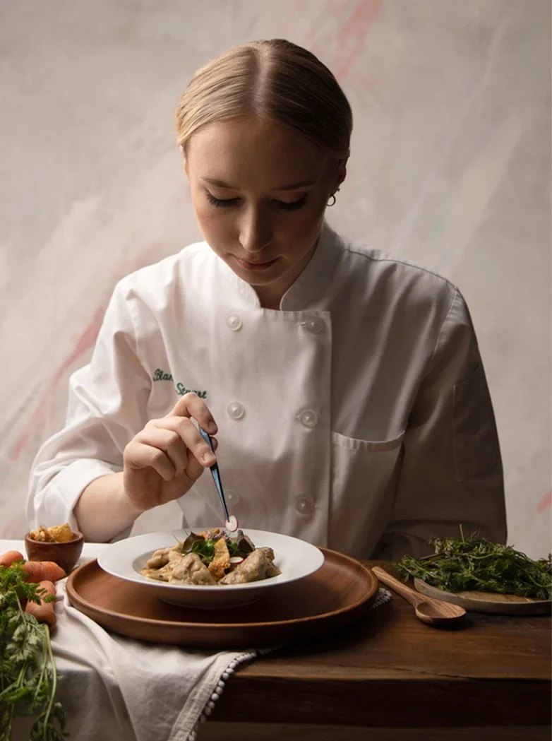women-chef-portrait.jpg