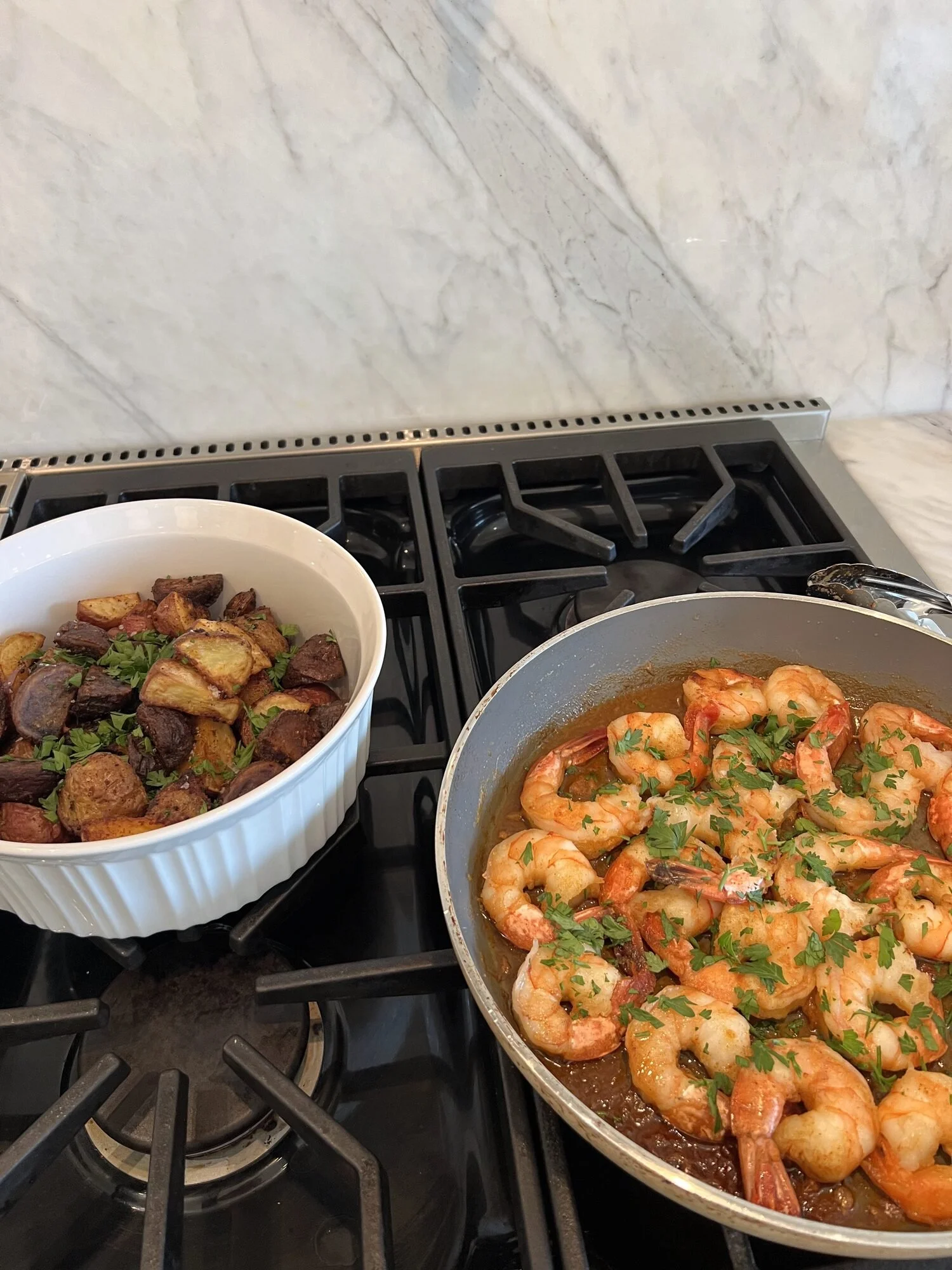Garlic shrimp with roasted potatoes