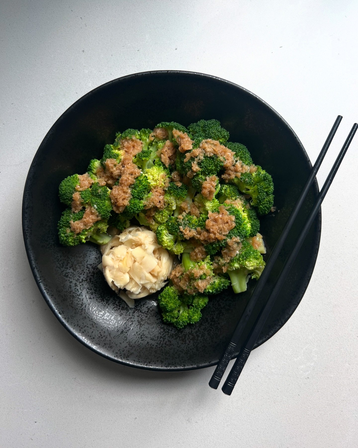 MY FAV Ginger Sesame Dressing !!!

1 teaspoon black pepper @simplyorganicfoods 
2 teaspoons sesame oil @edenfoods 
1/4 cup soy sauce or coconut aminos @nakedandsaucy 
1/4 cup rice vinegar @marukanvinegar 
4 tablespoons maple syrup or honey @goldenmea