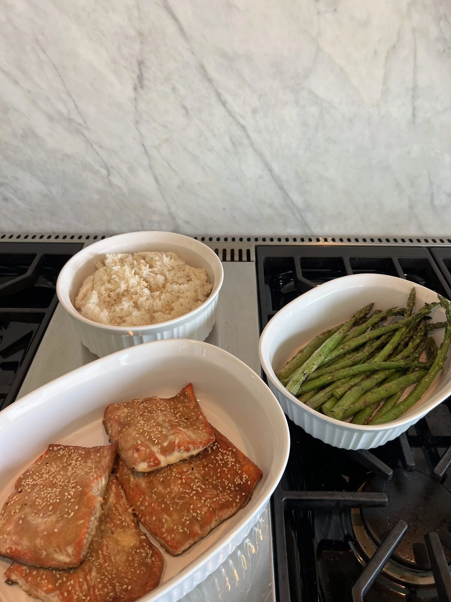 Salmon with asparagus, a healthy weeknight dinner prepared by a private chef