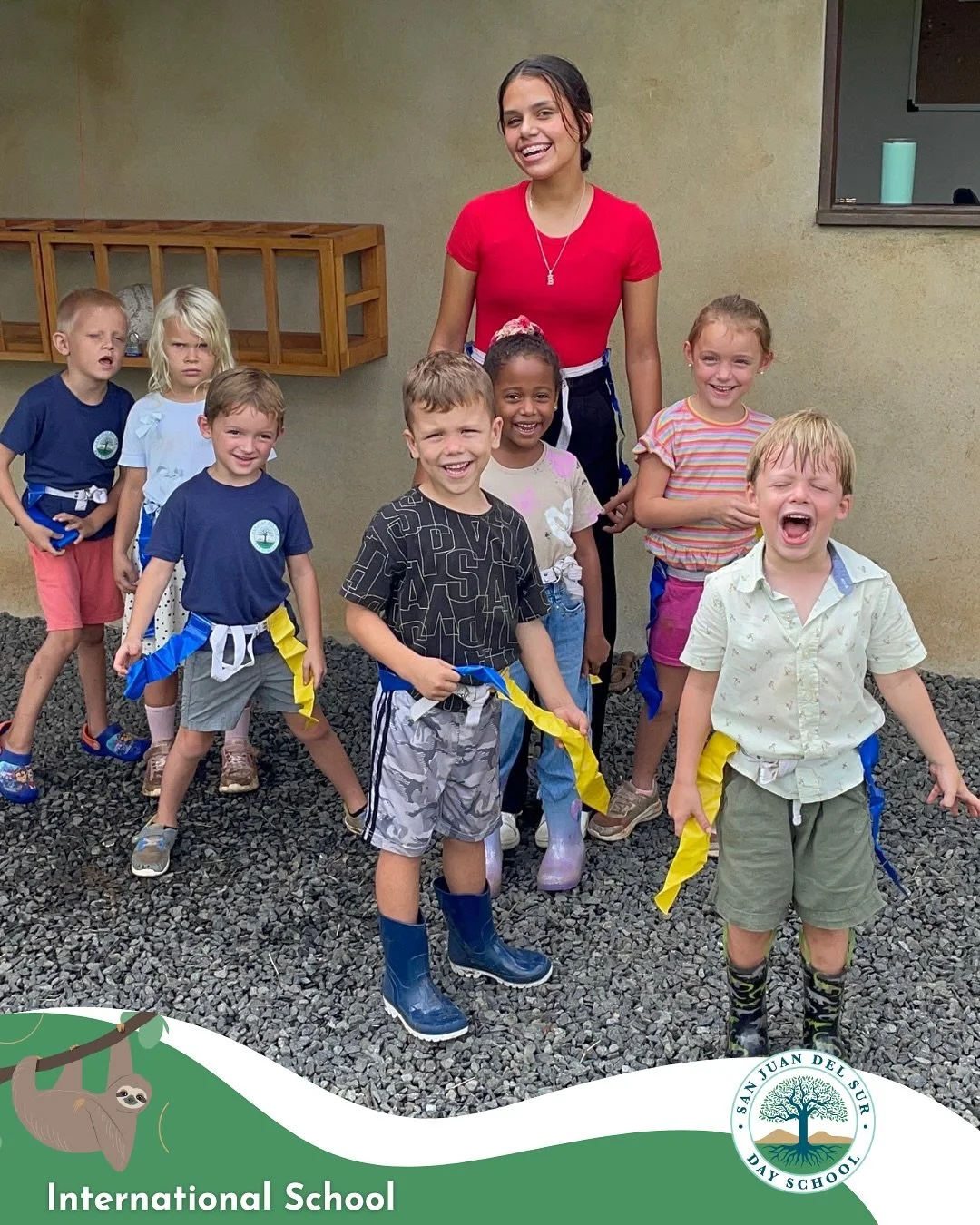 Do you want to know what our Pre-K, Kindergarten, 1st, and 2nd graders have been up to in their P.E. classes? 

Our Tigres, Leones, and Monos have been working together, learning how to move, balance, and cooperate while having so much fun! 🐯🦁🐒
Me