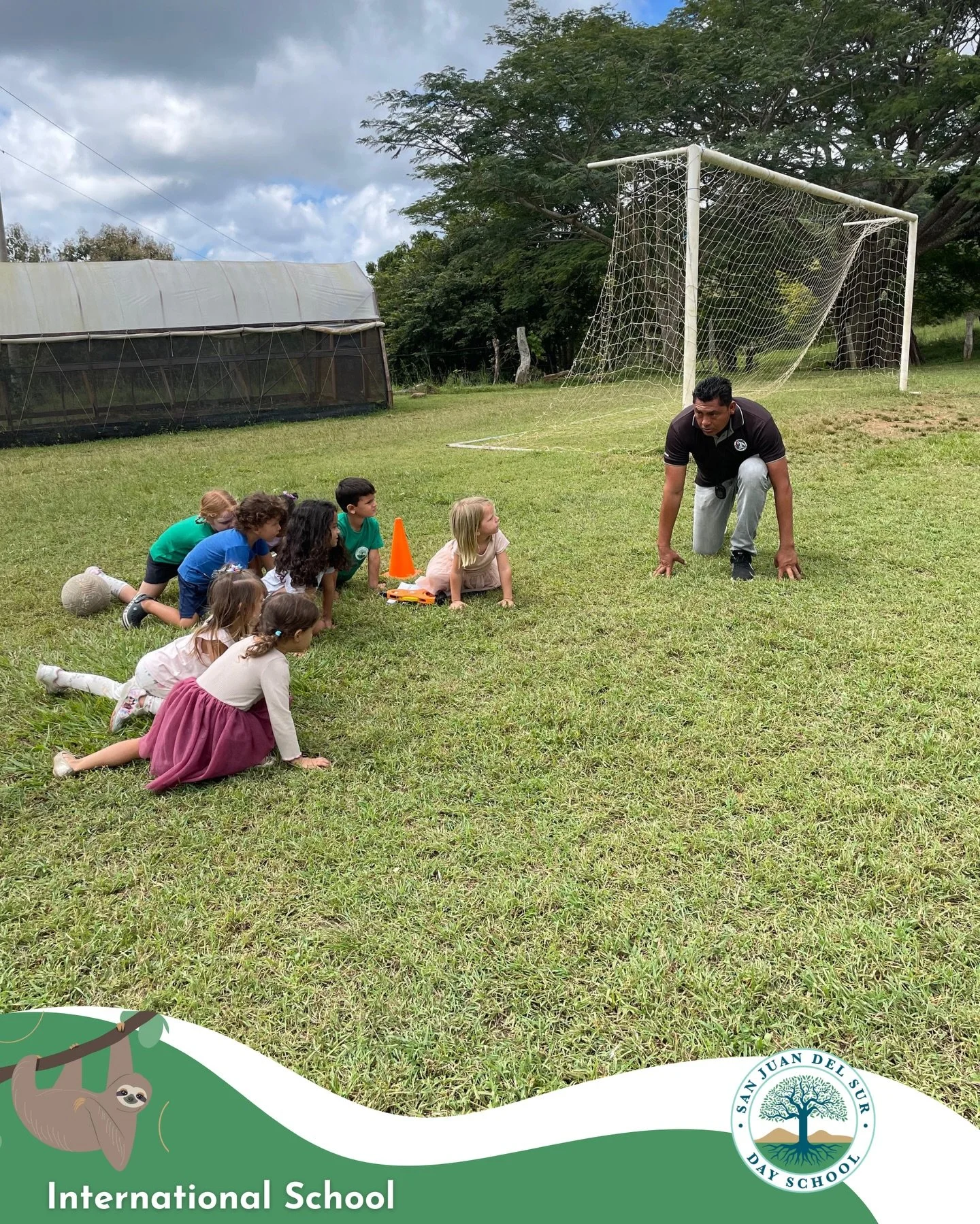 Today our Pre-K Tigers had a blast during their first Track &amp; Field class! 🏃&zwj;♂️✨
In our early childhood program, we introduce kids to different sports in a fun and simple way, helping them learn basic rules and movements.

They loved every a