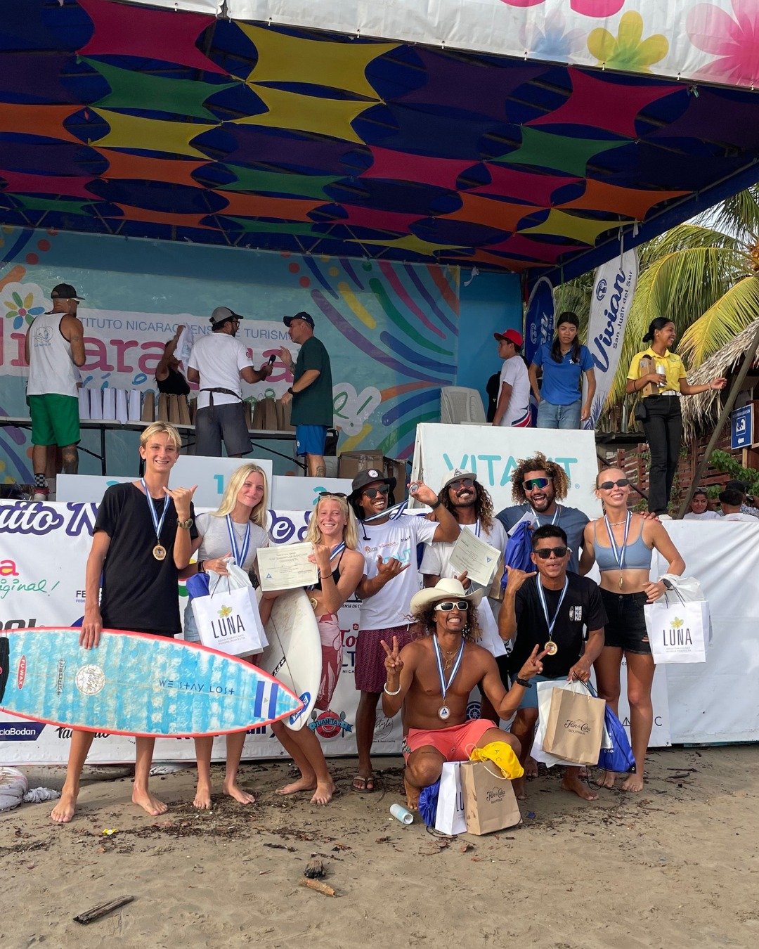 Please help us congratulate our students for their outstanding achievements in both surfing and soccer this month.

At the 3rd stop of the 2026 National Surfing Circuit at Playa Maderas:
Jack Krop earned 1st Place in the Boys Sub 18 Division
Aine Cri