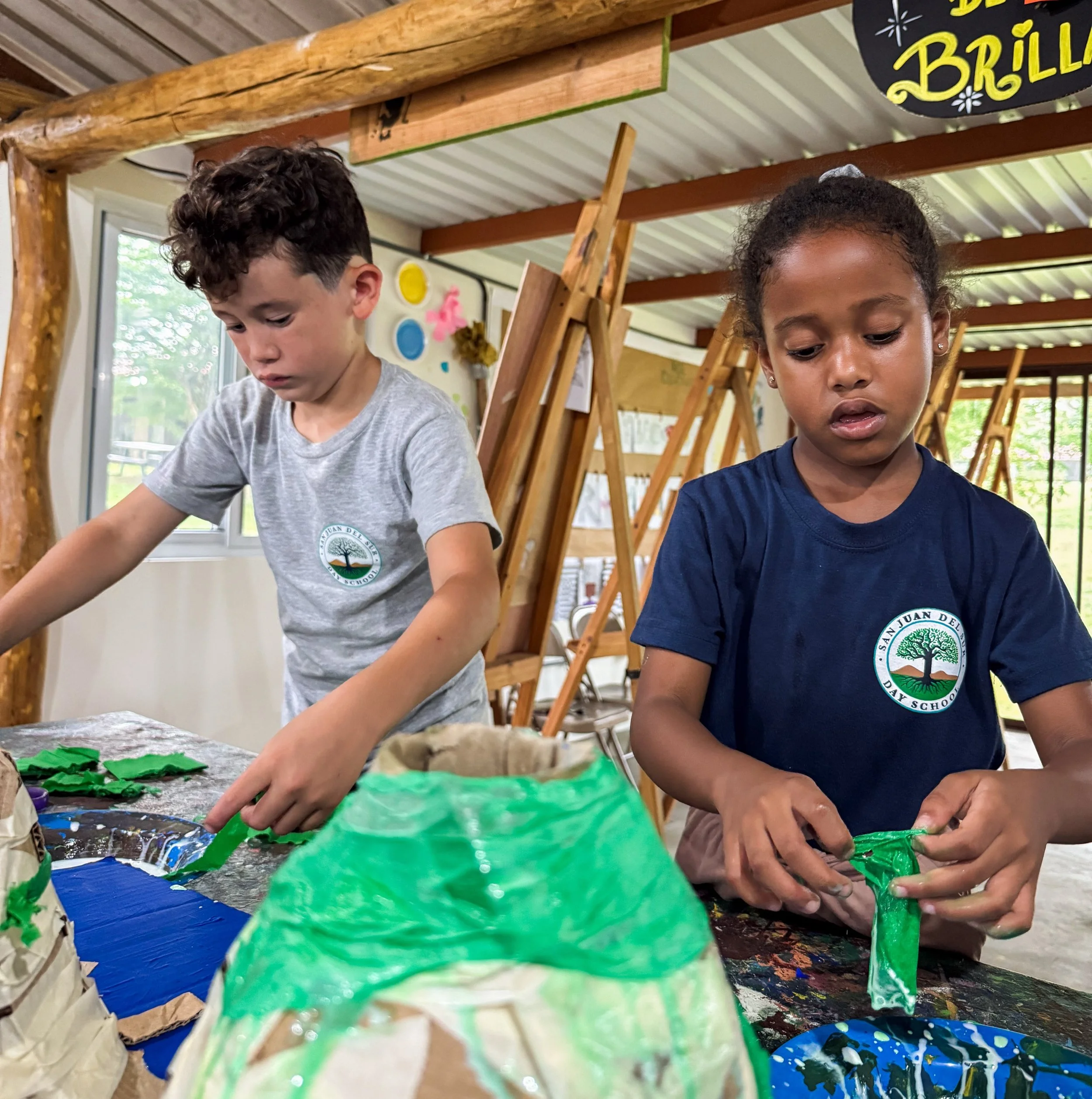Lake Ometepe&rsquo;s twin volcanoes took thousands of years to form. 1st graders condensed geologic time into just a few classes to build their models of Concepci&oacute;n and Maderas. 🌋🌋

In art class, students worked together to paint, tape, glue