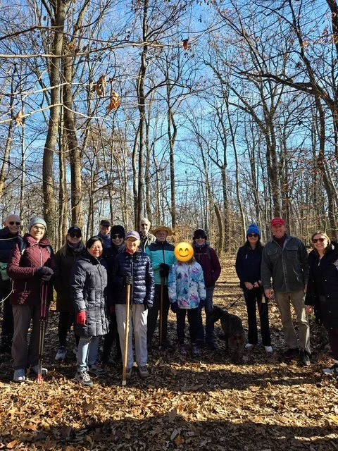 Saturday after Thanksgiving was a gorgeous day for our last Fall Fun event this year: a hike through Rock Creek Park! Thanks Chris, Linda and Raven for leading the way!