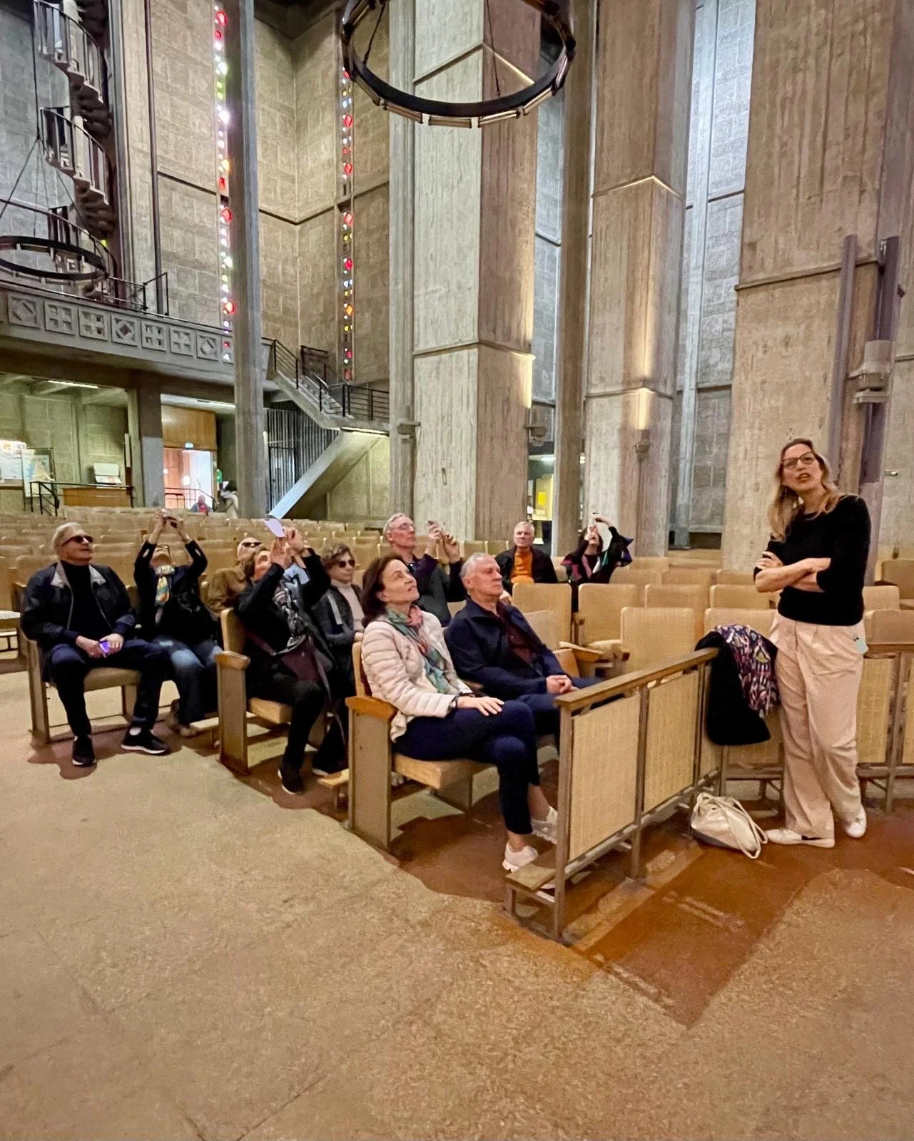 Eglise Saint Joseph and Group.JPG