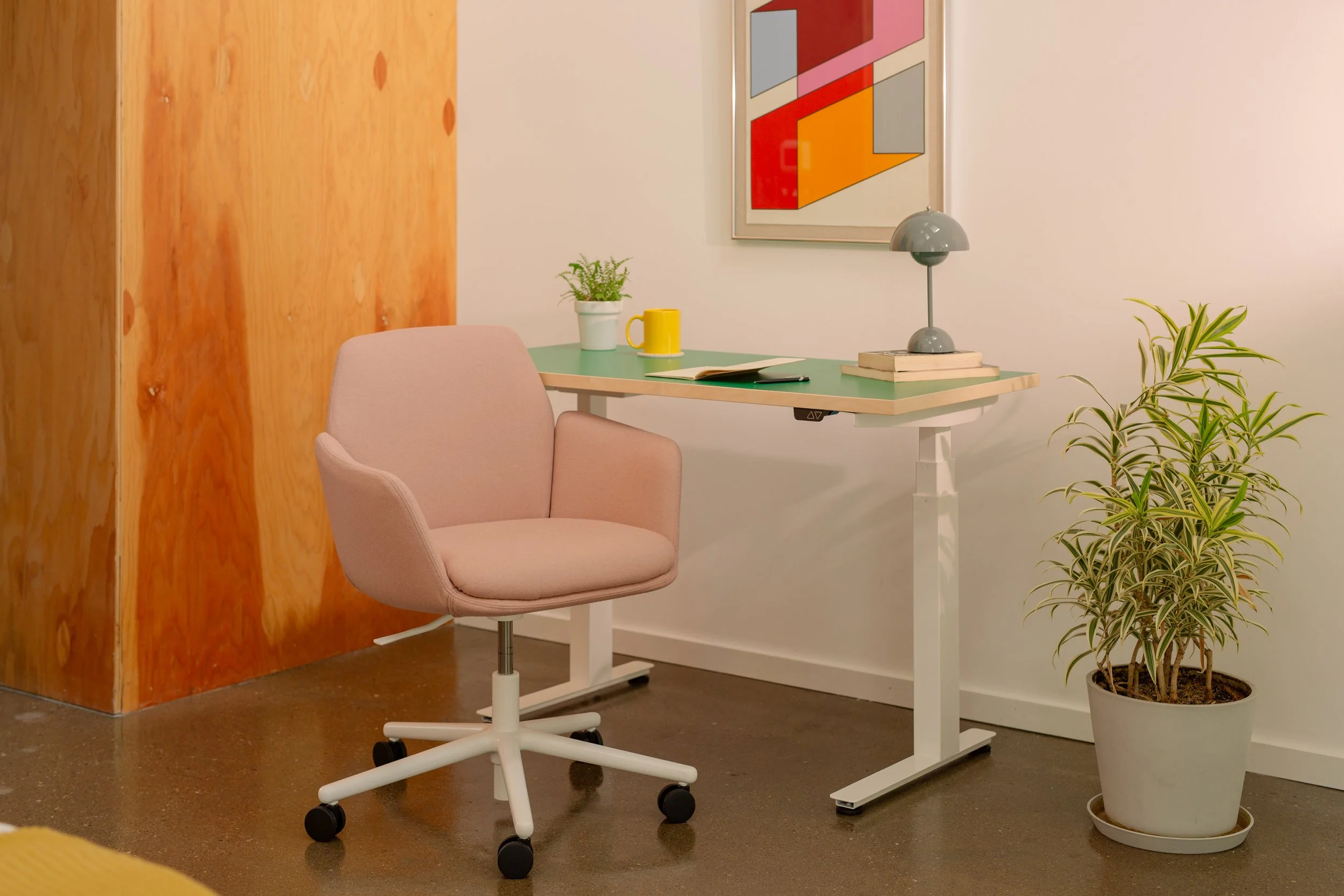 blush-poppy-chair-green-white-standing-desk-47in-DP-26.jpg