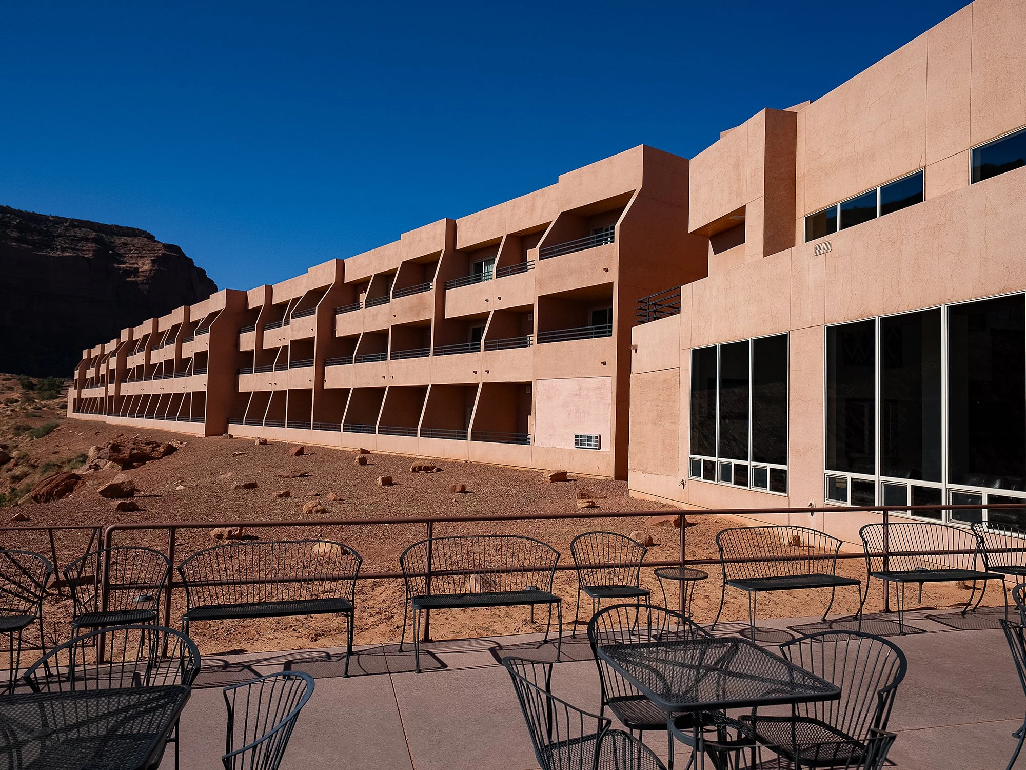 ViewHotel02317-2.jpg