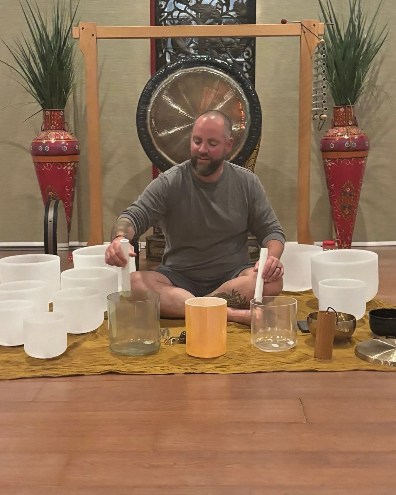 He&rsquo;s back!!! Join us for another nourishing SOUND BATH w/ Carlin Sunday 4/26 6-7pm