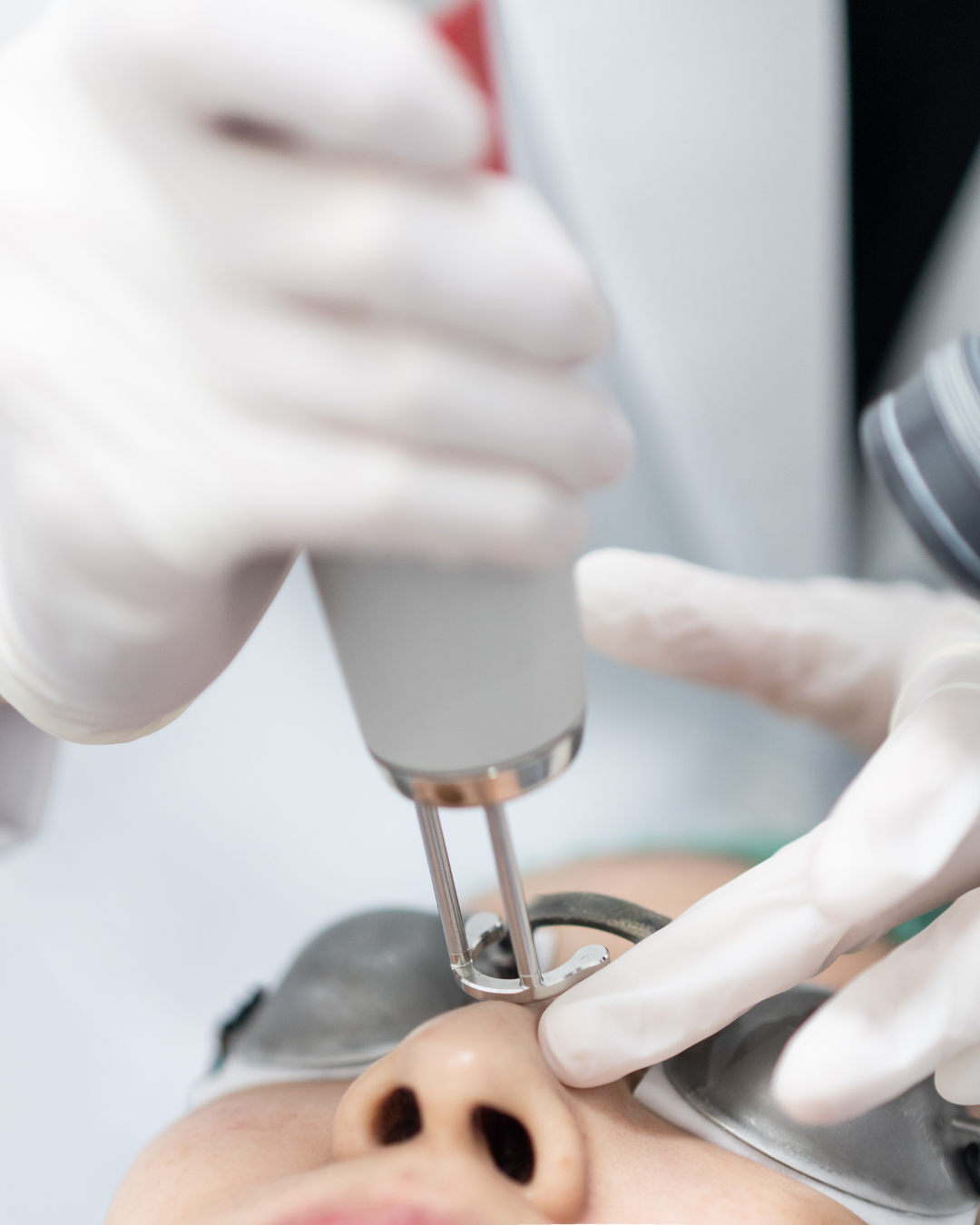 How to Become a Six-Figure Cosmetic Laser Technician