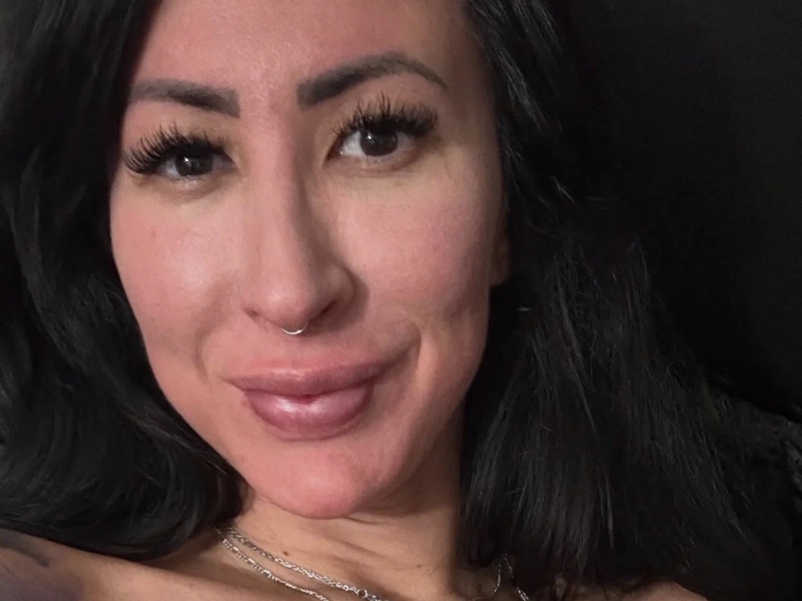 Lily Lane: The bedroom teasing is all smiles