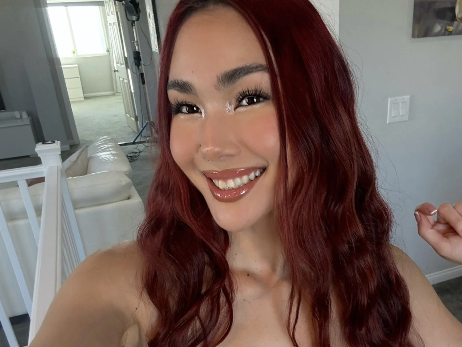 Scarlette Moon: I am here for the picture perfect glowing