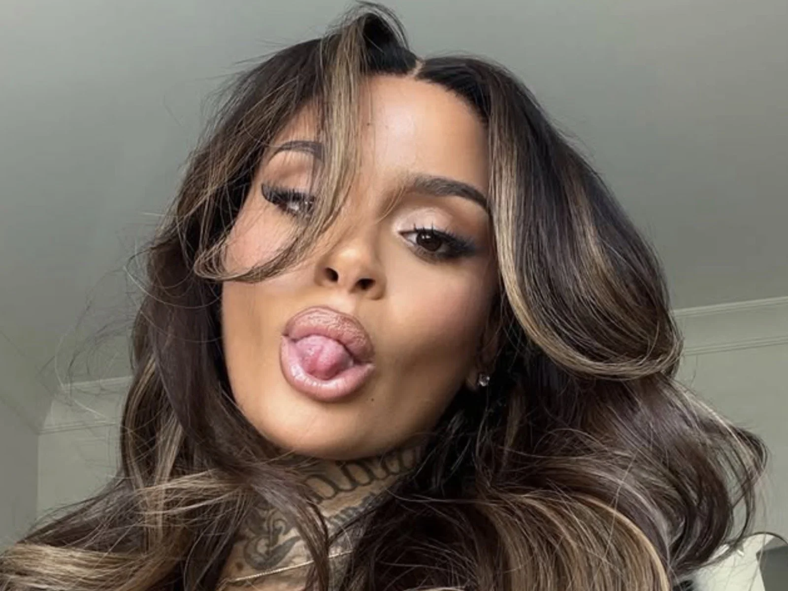 Kehlani: The absolute jaw-dropping baddie completely slayed in these tongue-happy flexes