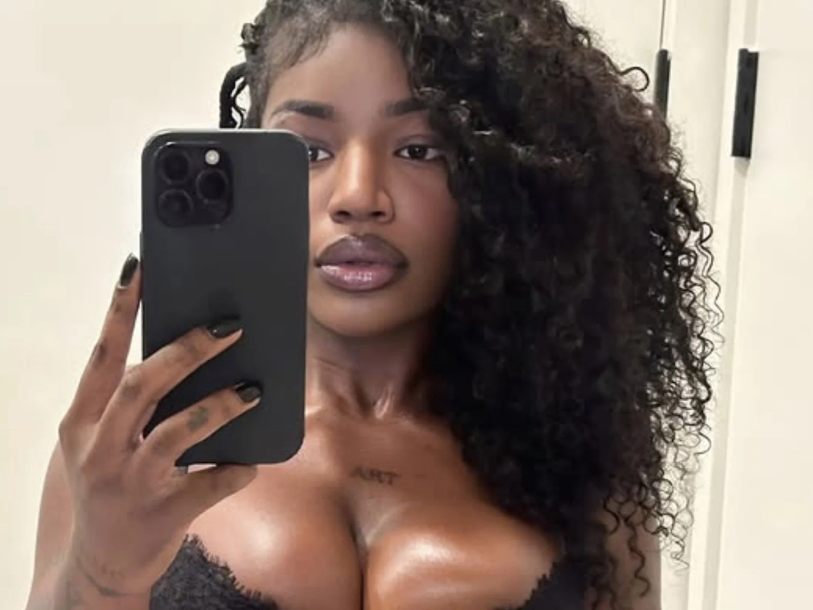 May Hashira: My biggest crush is glowing up like crazy and I love it