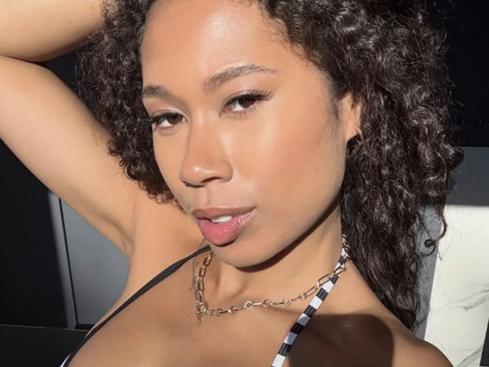 Skyla Sun: There’s no bigger and badder glowing than the stunner showing out on a Thursday