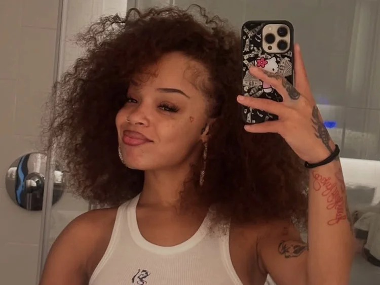 Honey Bxby: The R&B baddie is all the attention you need right now