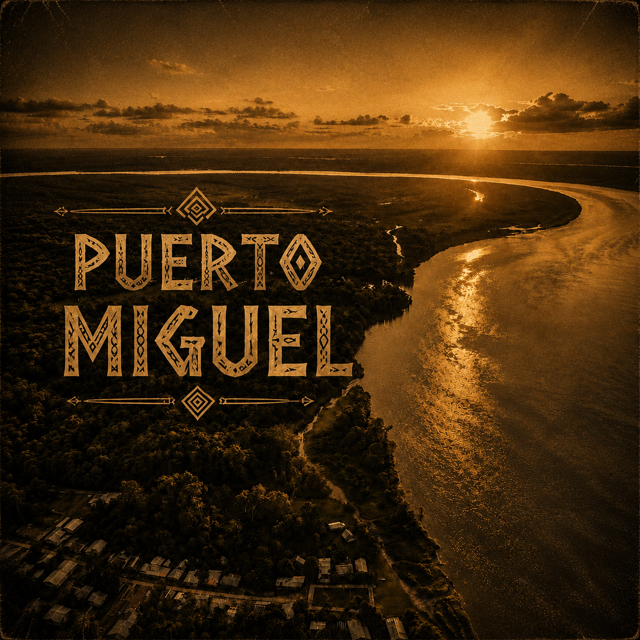 Vista aérea de un río que serpentea por un paisaje de selva al atardecer, con letras decorativas que dicen 'PUERTO MIGUEL' en el centro de la imagen.