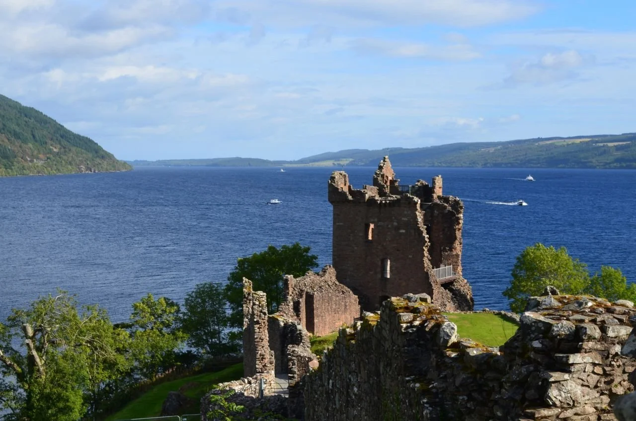 Best Cities to Visit in Scotland and Castle Stays
