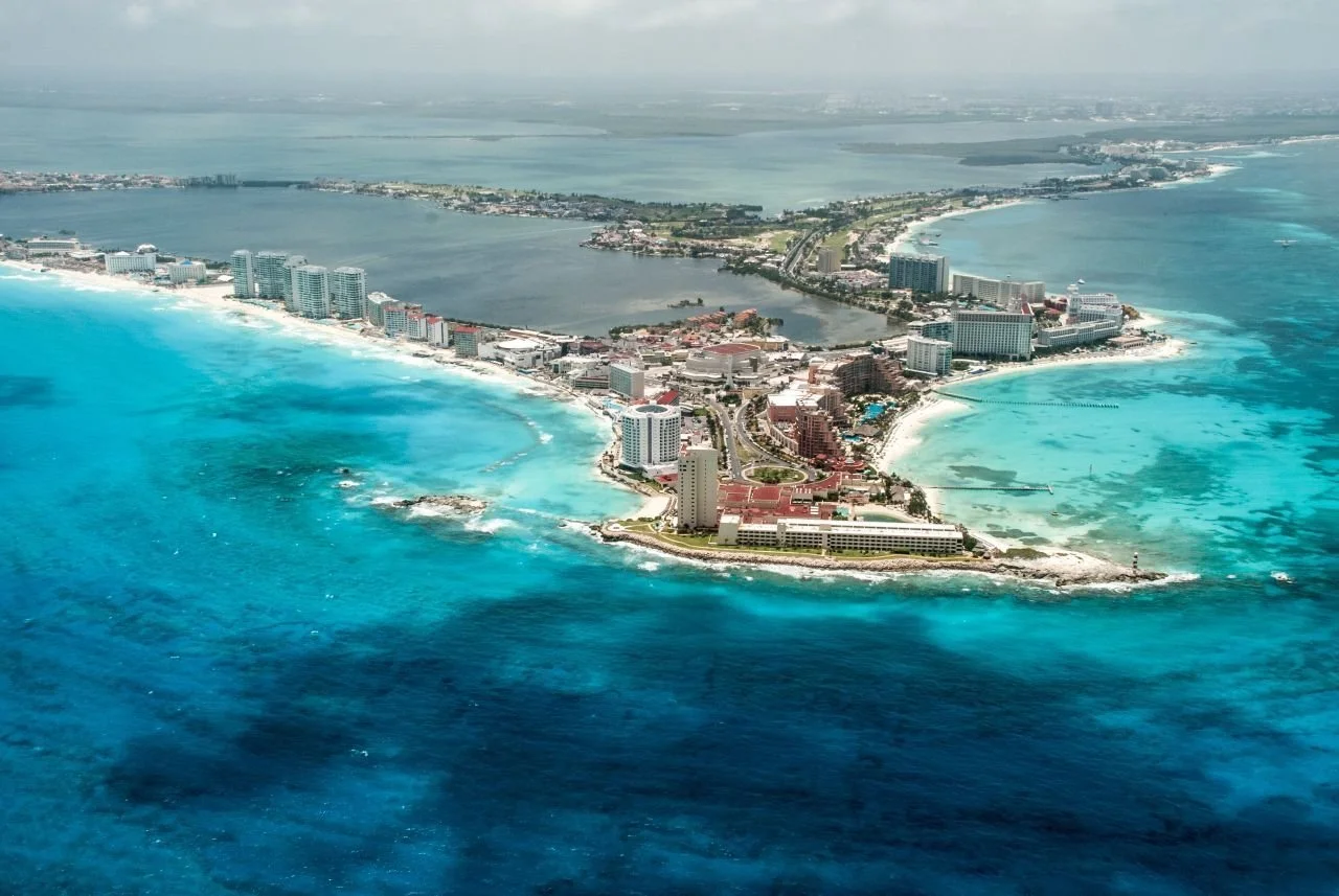Cancun Honeymoon Packages, Hawaii, and Your Honeymoon Fund