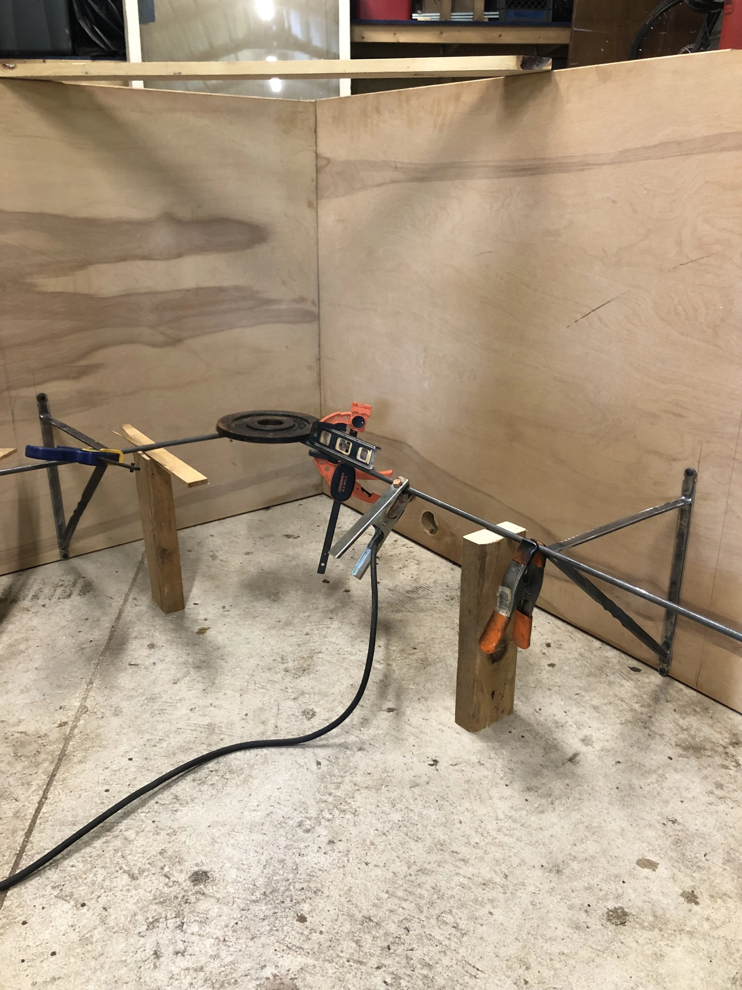 hIRT+aq+Txuz7uEr79VZ6w.jpg