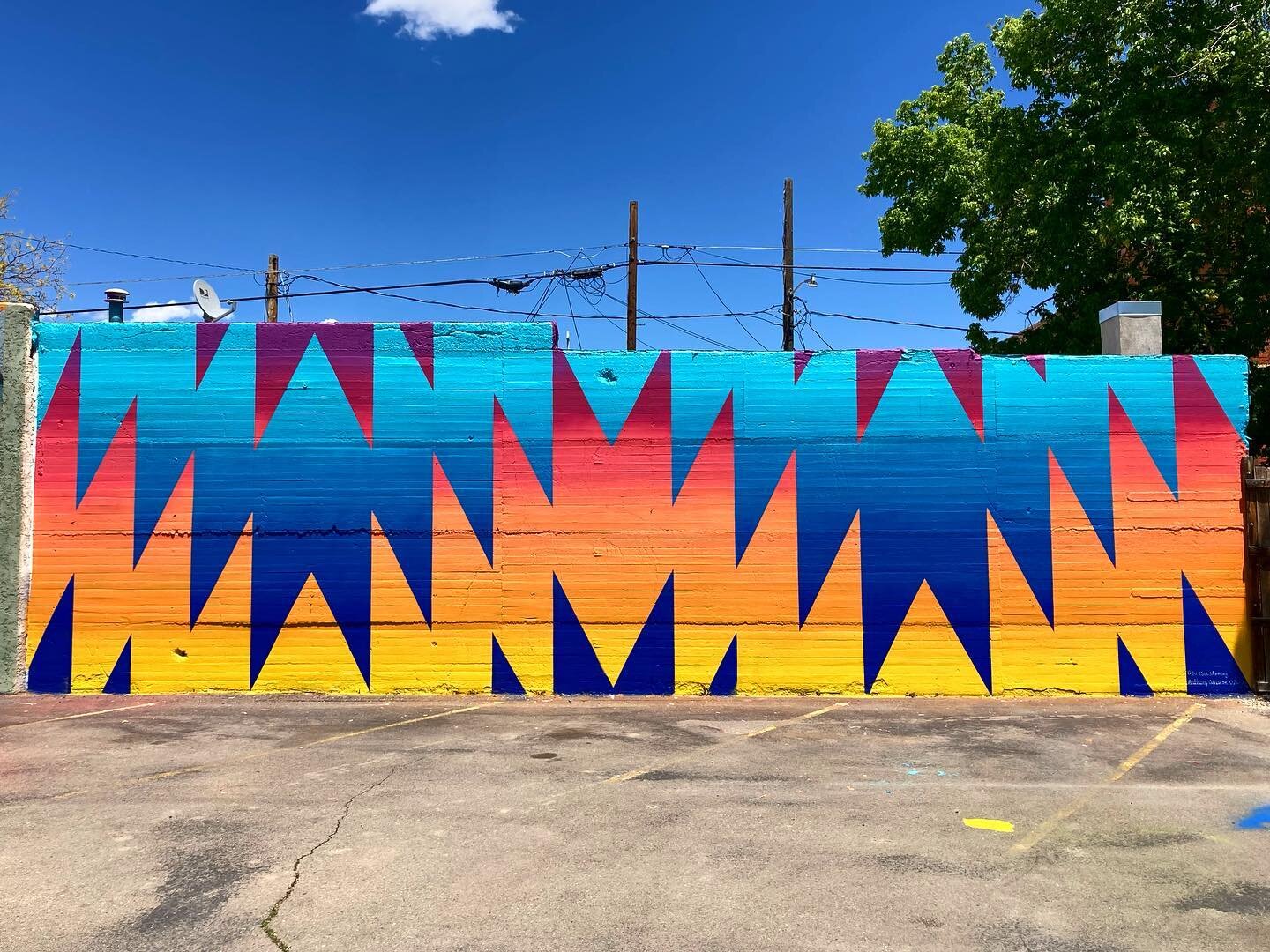 A couple of us Denver artists were invited to paint down in Walsenburg, CO this weekend for the #porchfest2023. Here are some process shots of my piece. Thanks @neuf0lk and @wittybanterism and @kelthafunkyhomosapien for the invite. See you next year!