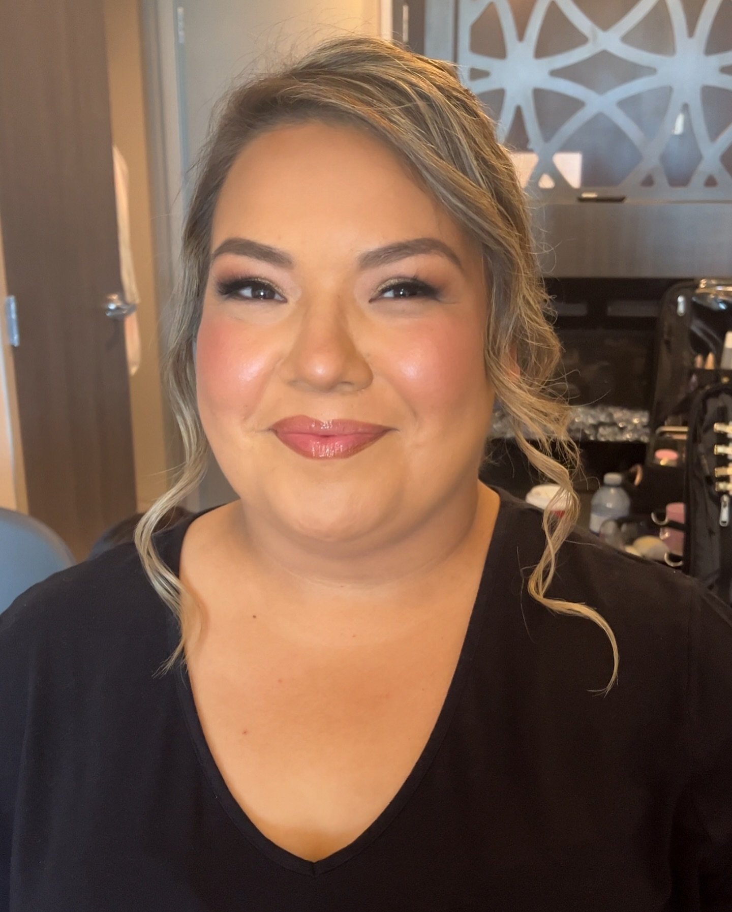loving this soft glam bridesmaid glow for Serena 🔥 @scjs88 

makeup for 🌸 @michelerosebeauty 

&mdash;&mdash;&mdash;&mdash;&mdash;&mdash;&mdash;&mdash;&mdash;&mdash;&mdash;&mdash;&mdash;&mdash;&mdash;&mdash;&mdash;&mdash;&mdash;&mdash;&mdash;&mdash