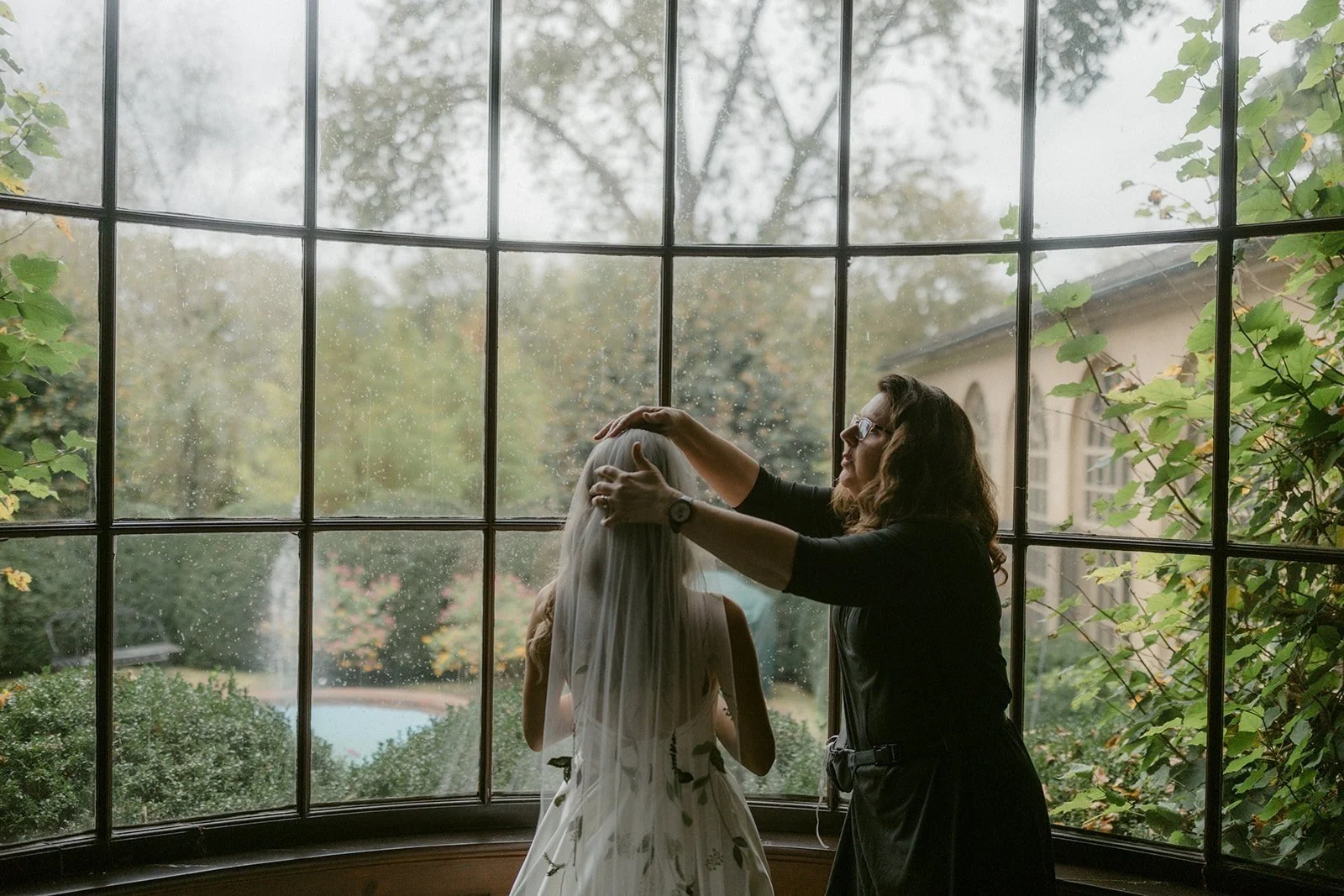 Opening Your Home with Love: The Art of Home Fittings, with bridal seamstress Fran Miller