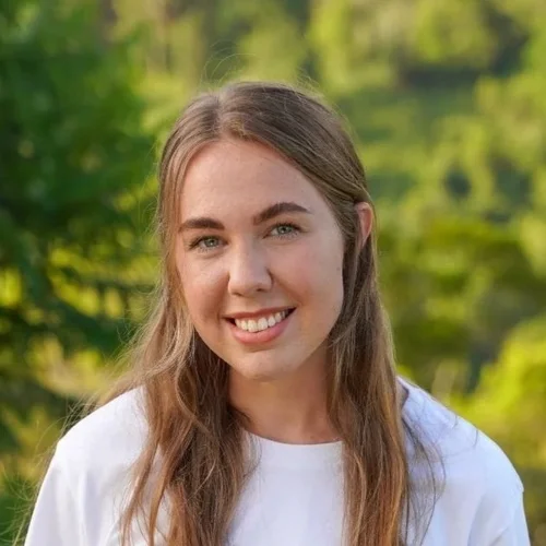 Chloe Louise, Confidence and Clarity Coach
