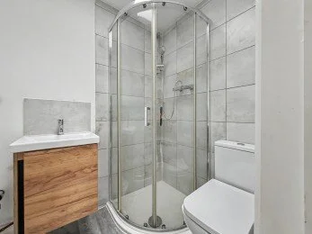 En Suite.jpg