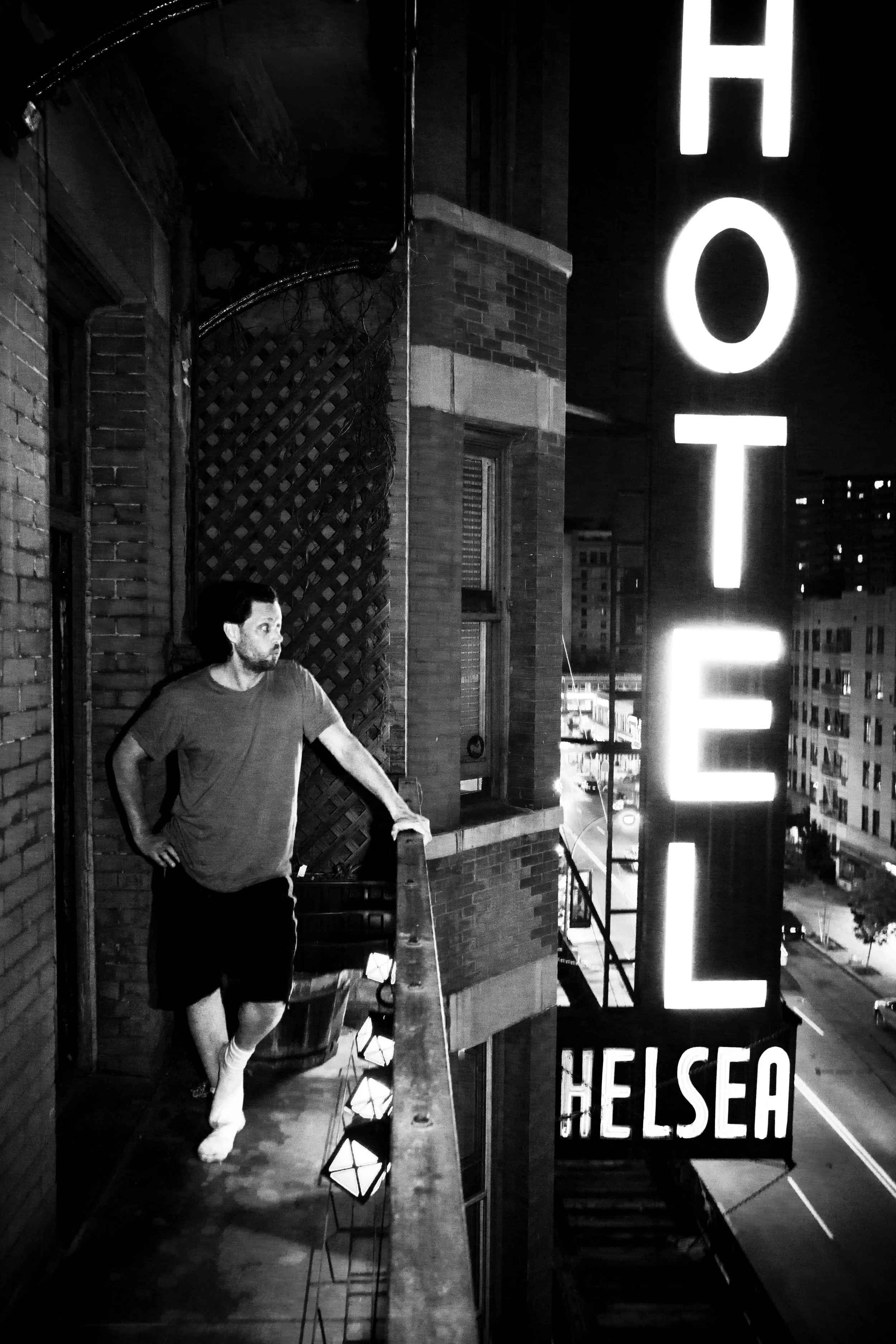 Steve Chelsea Hotel Sign 1.jpg