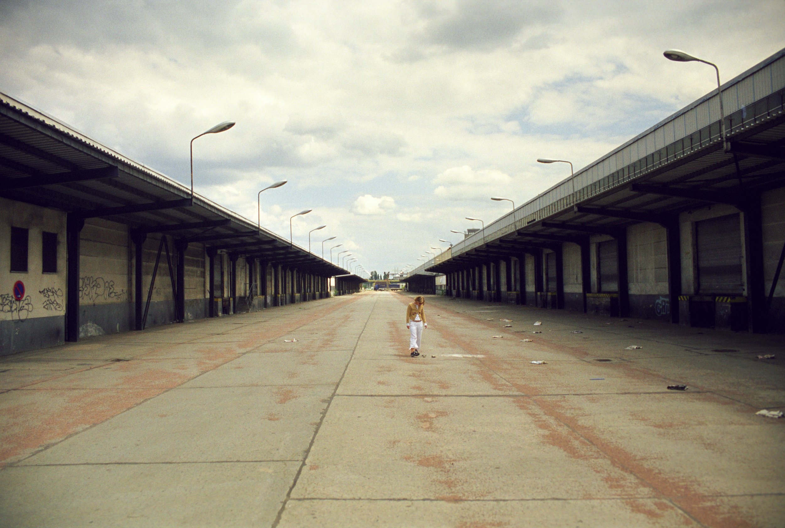Berlin June 2003; Abandoned Buidling Multiple Visits Duerten Outside 1.jpg