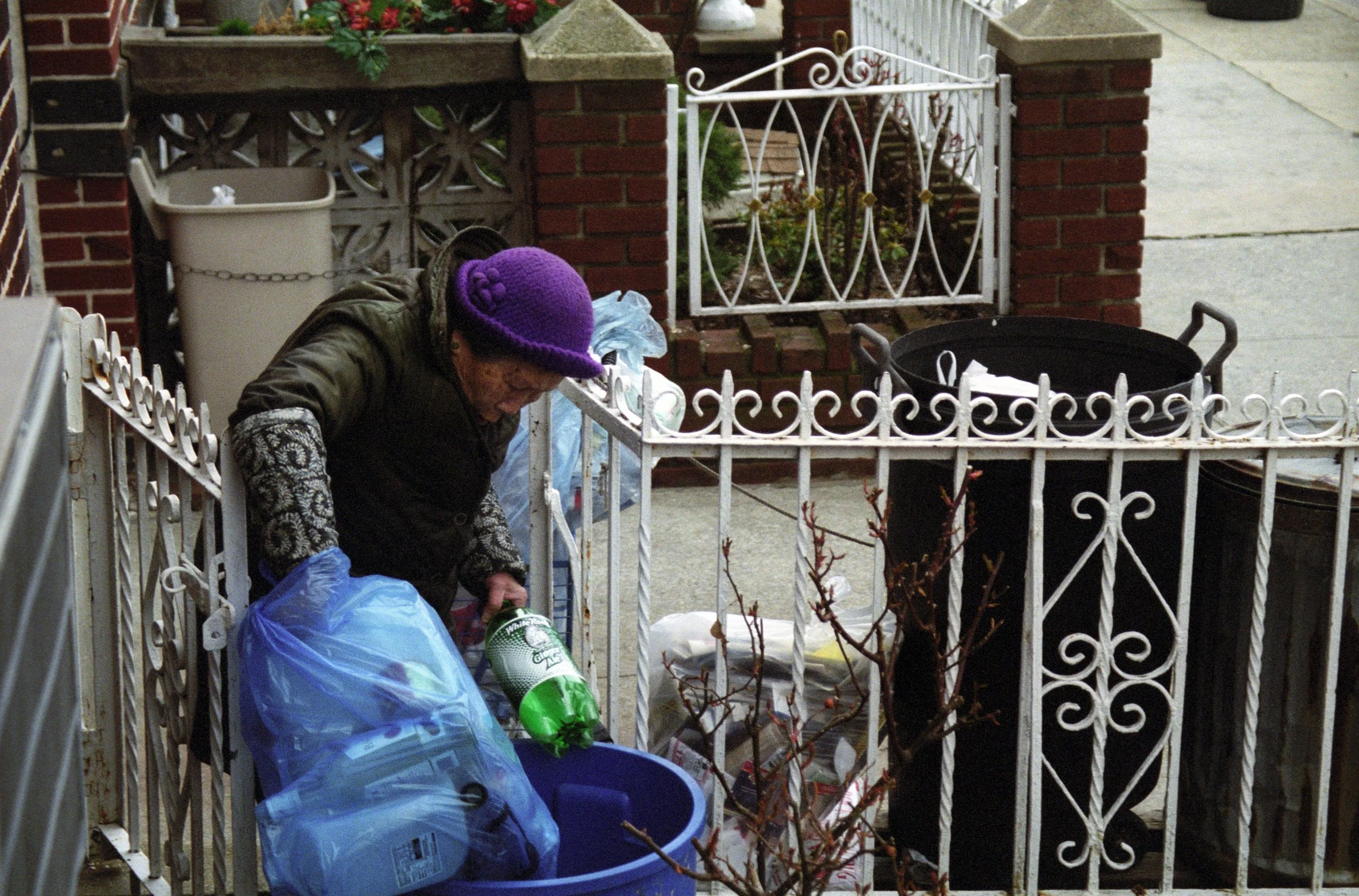 Old Chinese Lady Streets.JPG