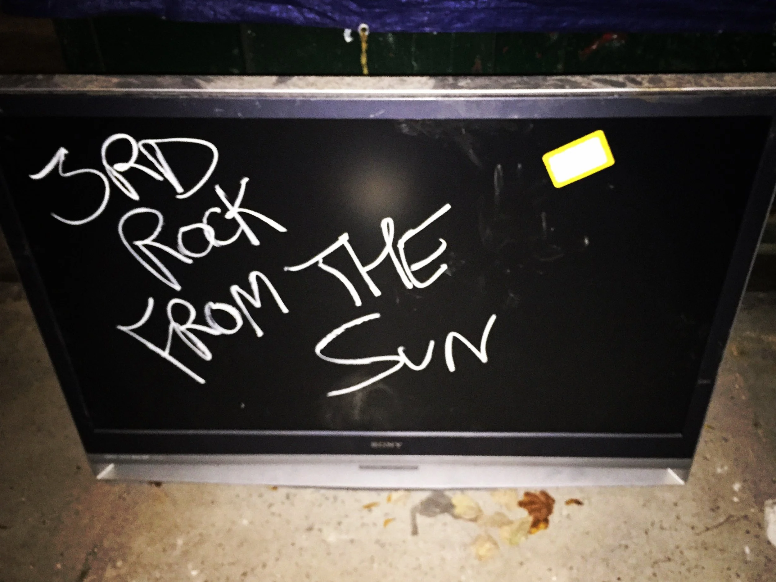 Trash TV NYC; 3rd Rock From The Sun.JPG