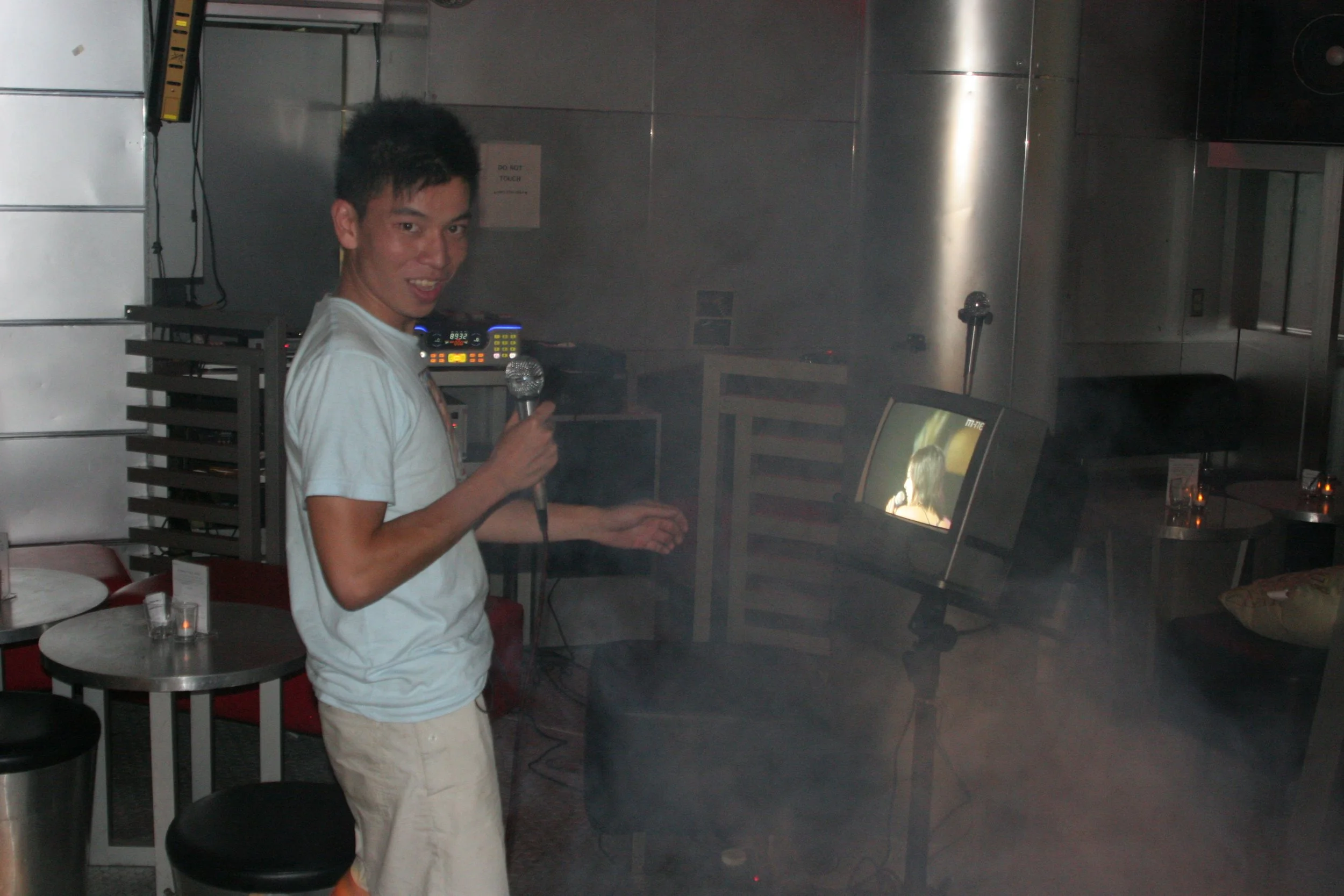 Vito Fun Birthday 20 Karaoke Clem 1.JPG