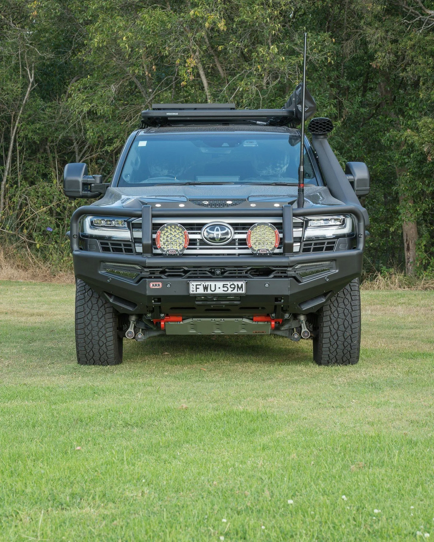 Built for serious touring and set up to handle just about anything Australia can throw at it 🇦🇺🔥

This Toyota LandCruiser 300 Series Sahara recently rolled out of Out Of Town 4WD Barnsley with a full touring transformation, combining protection, c